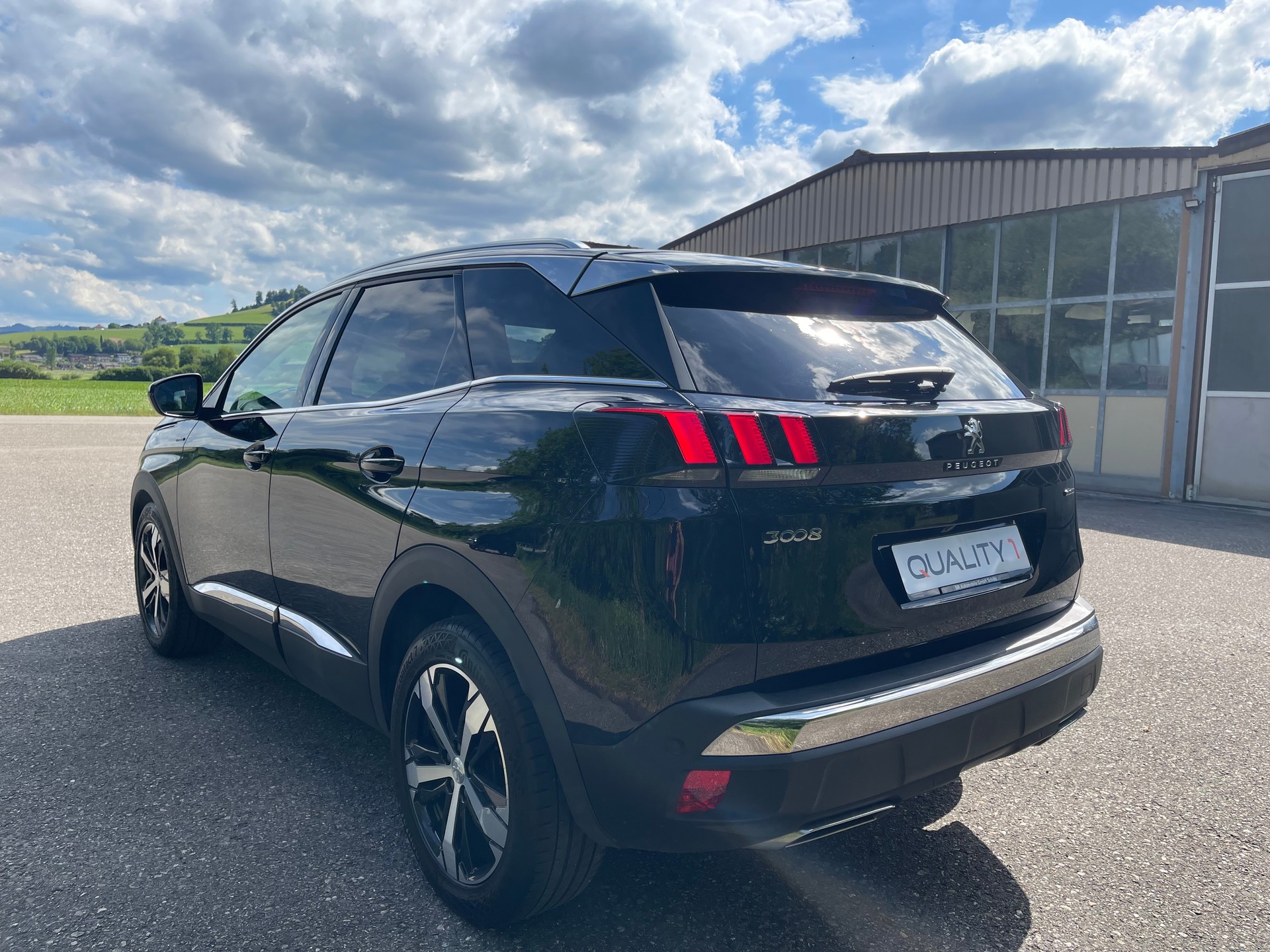 PEUGEOT 3008 1.5 BlueHDi GT Line EAT-image-2