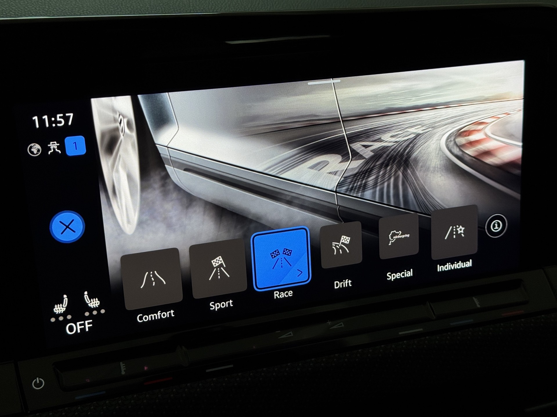 VW Golf 2.0 TSI R DSG 4M R Performance 333PS "Black Style-Harman/Kardon-Navi-RF.-Kamera-"-image-18