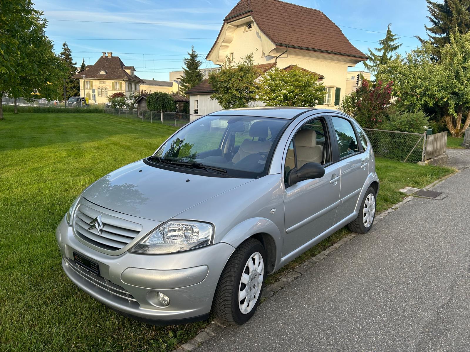 CITROEN C3 1.4i Exclusive-image-6