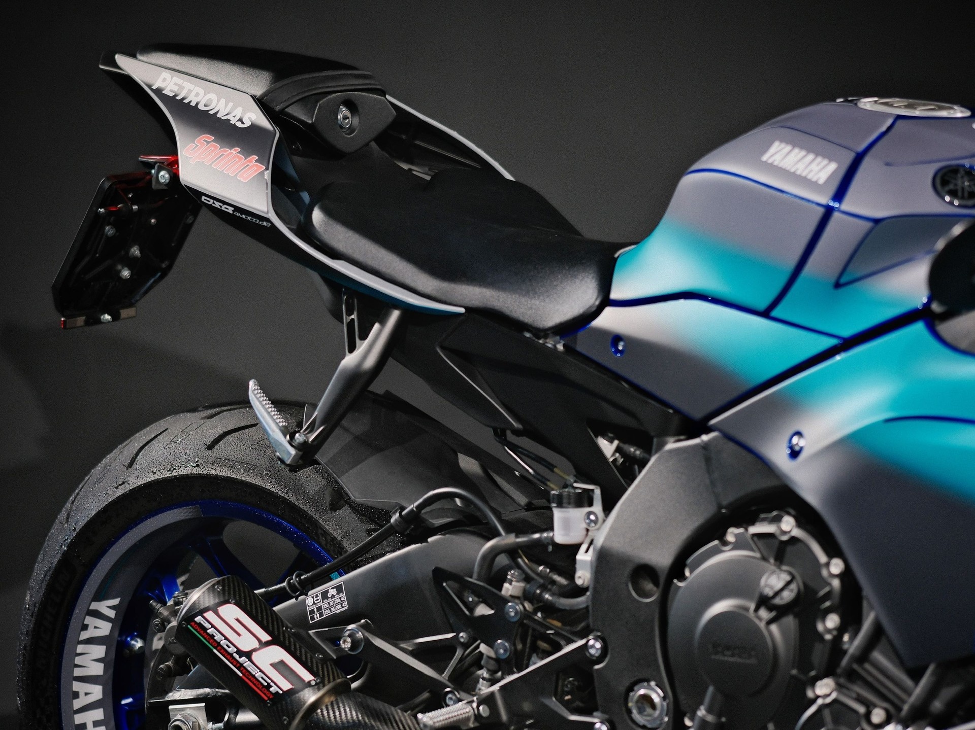 YAMAHA YZF-R1 ABS-image-7