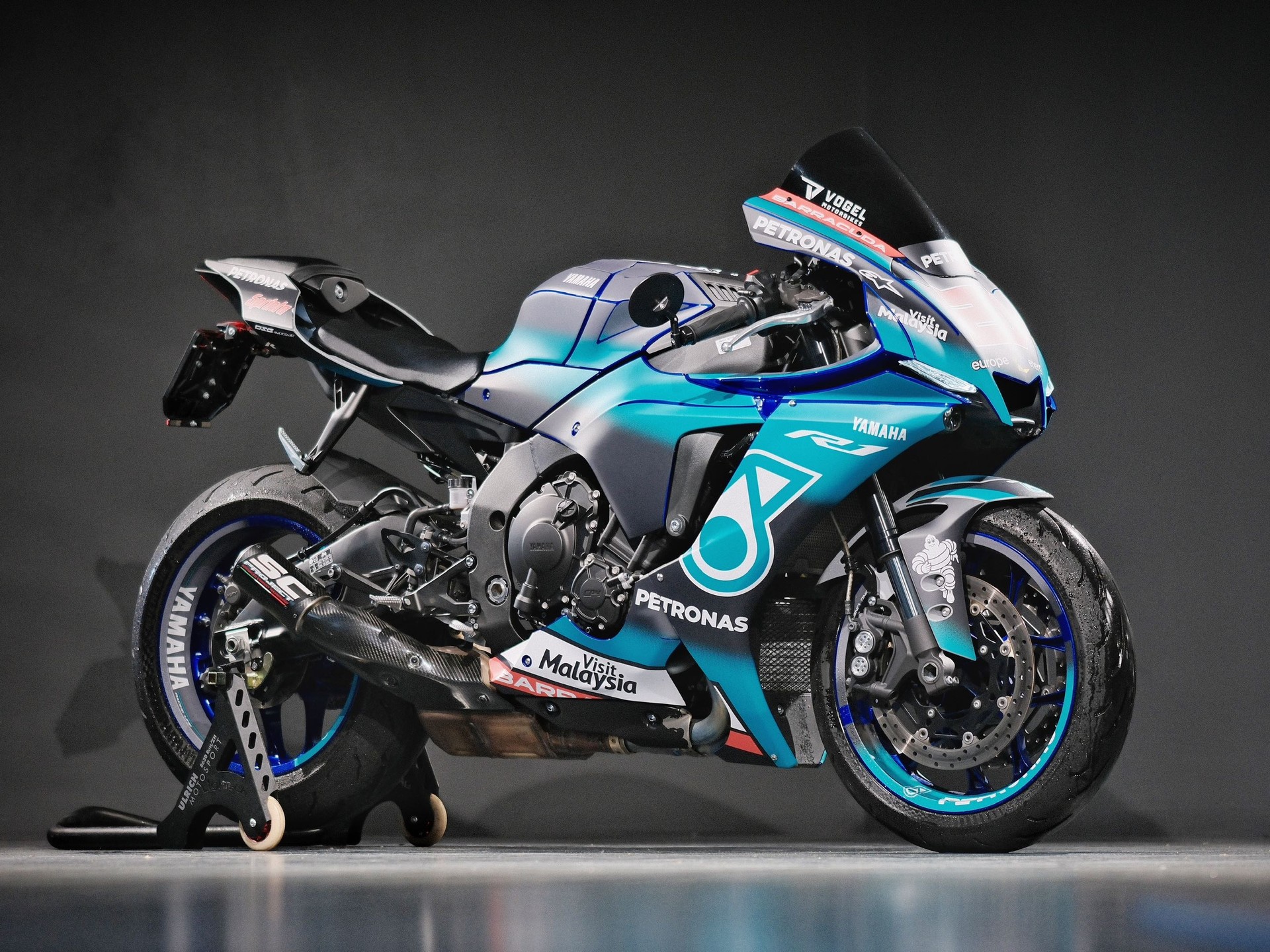 YAMAHA YZF-R1 ABS