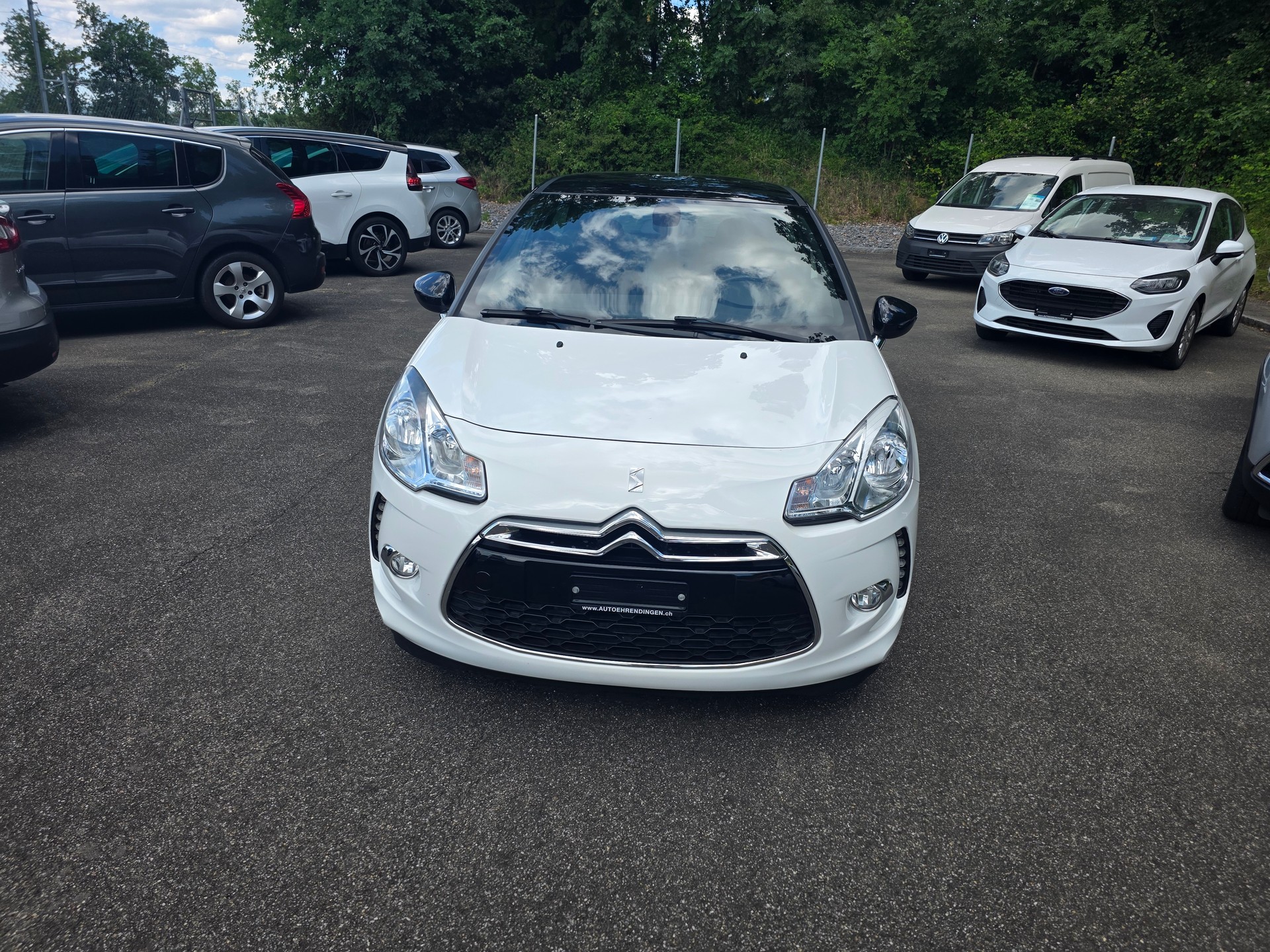 DS AUTOMOBILES DS3 1.6 THP Sport Chic-showroom-element-1