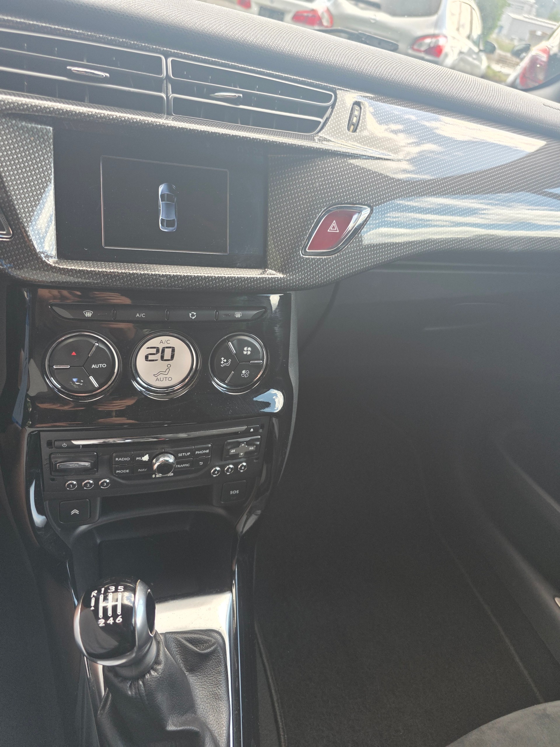 DS AUTOMOBILES DS3 1.6 THP Sport Chic-image-11