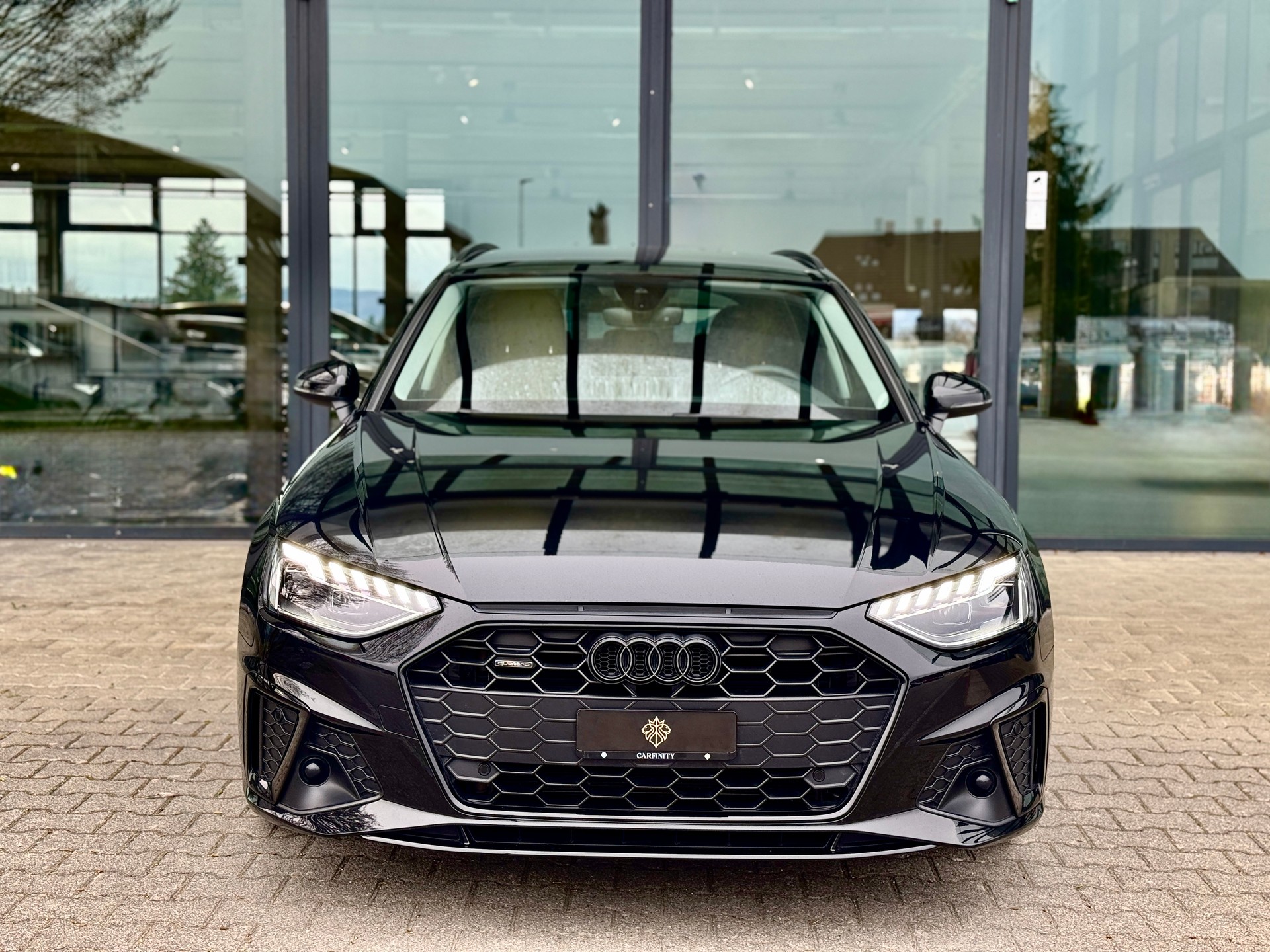 AUDI A4 Avant 40 TDI S line quattro S-tronic-showroom-element-1