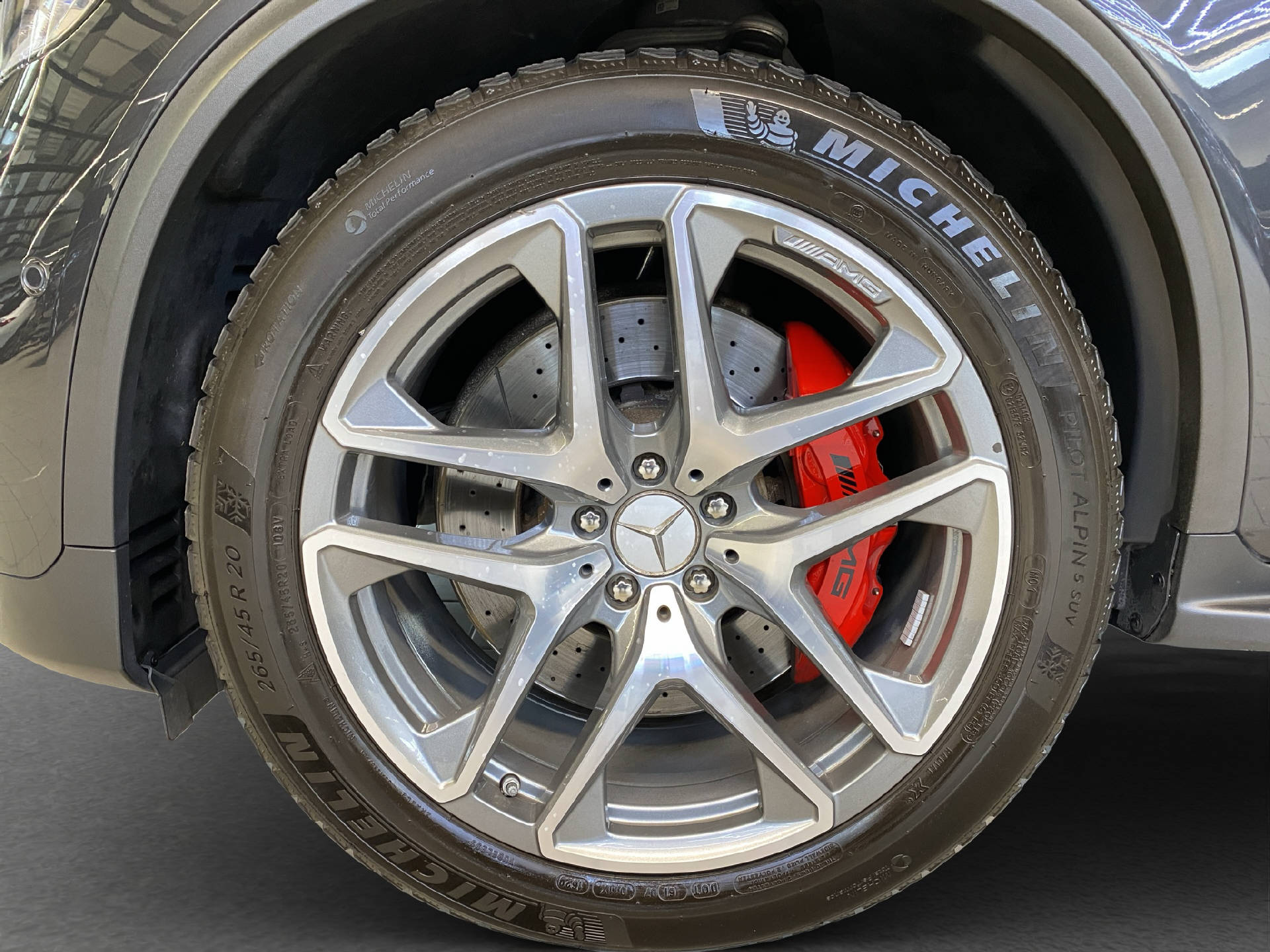 MERCEDES-BENZ GLC 63 S AMG 4MATIC+-image-5
