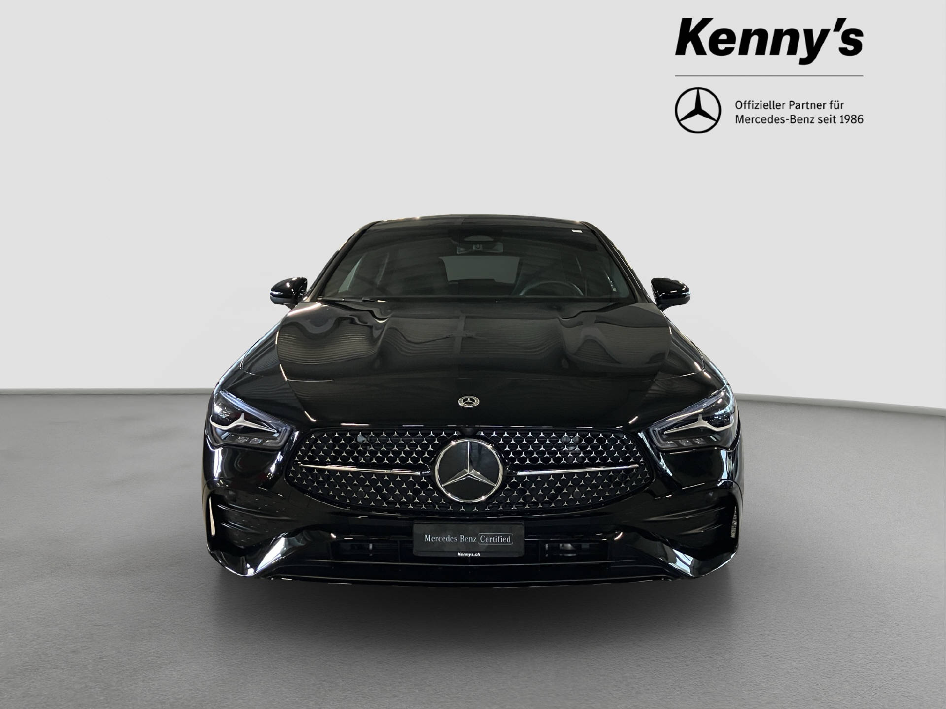 MERCEDES-BENZ CLA 180 AMG Line Shooting Brake-image-1