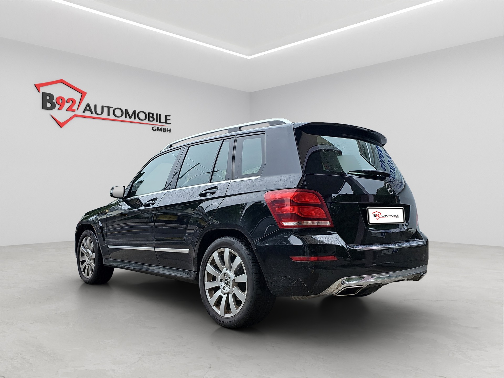 MERCEDES-BENZ GLK 220 CDI 4Matic 7G-Tronic-showroom-element-2