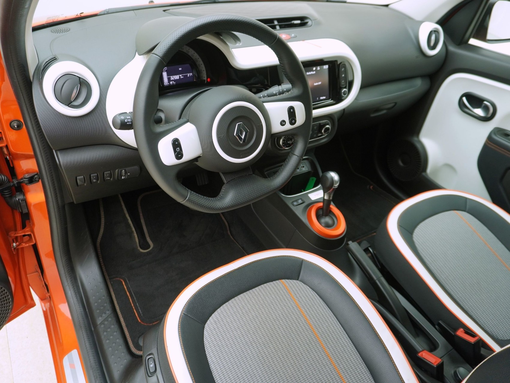 RENAULT Twingo Vibes-image-12