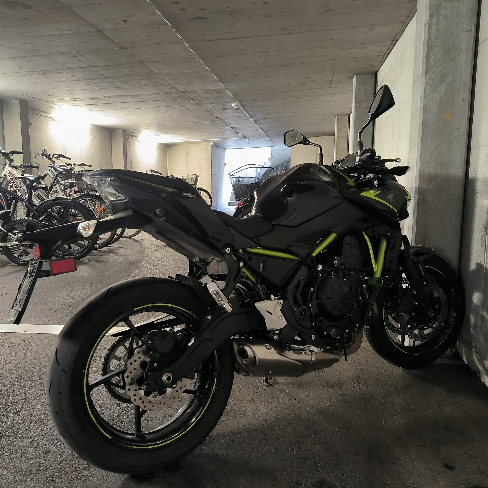 KAWASAKI Z 650 (35kW)-image-5