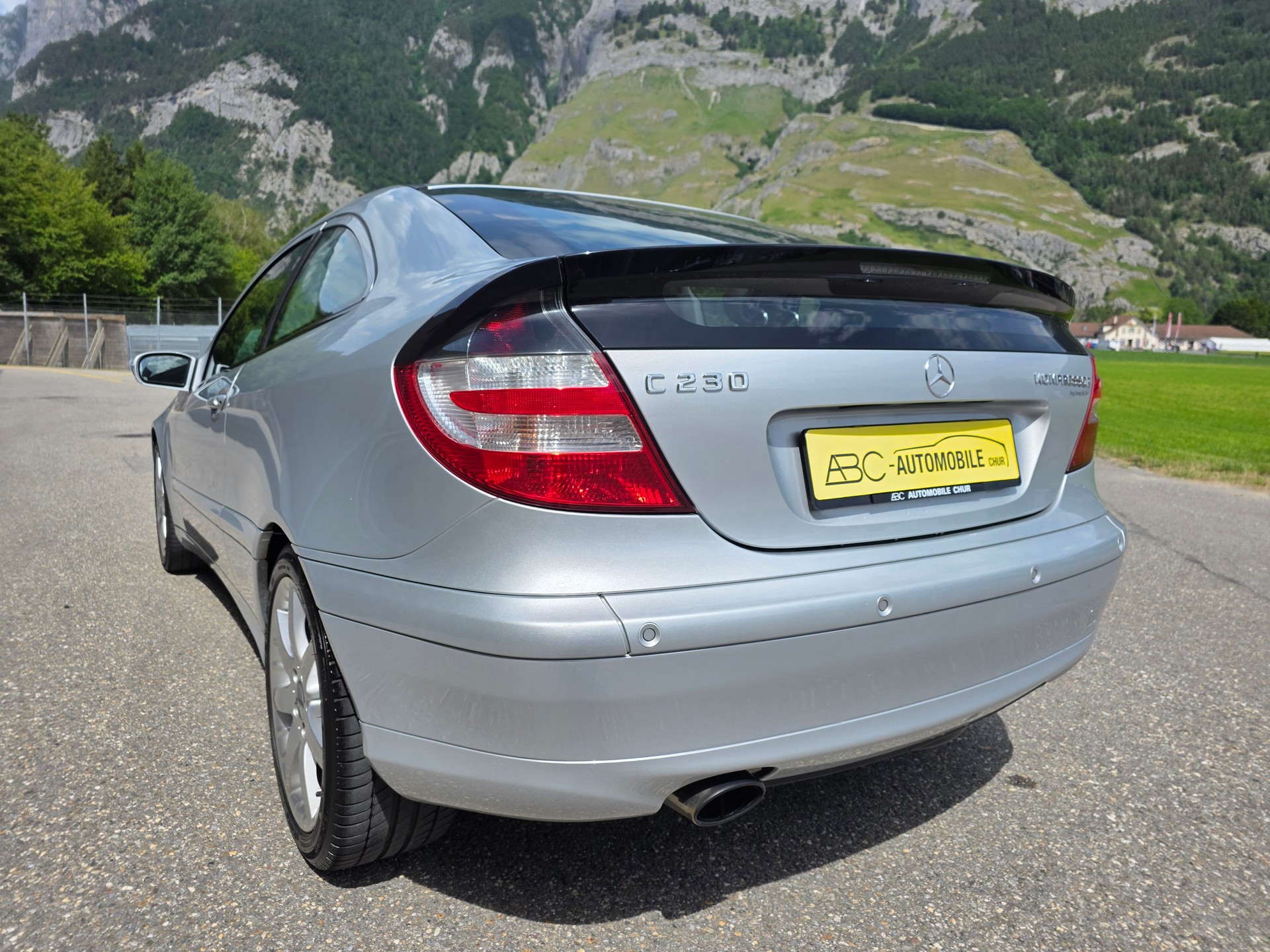 MERCEDES-BENZ C 230 Kompressor-image-12