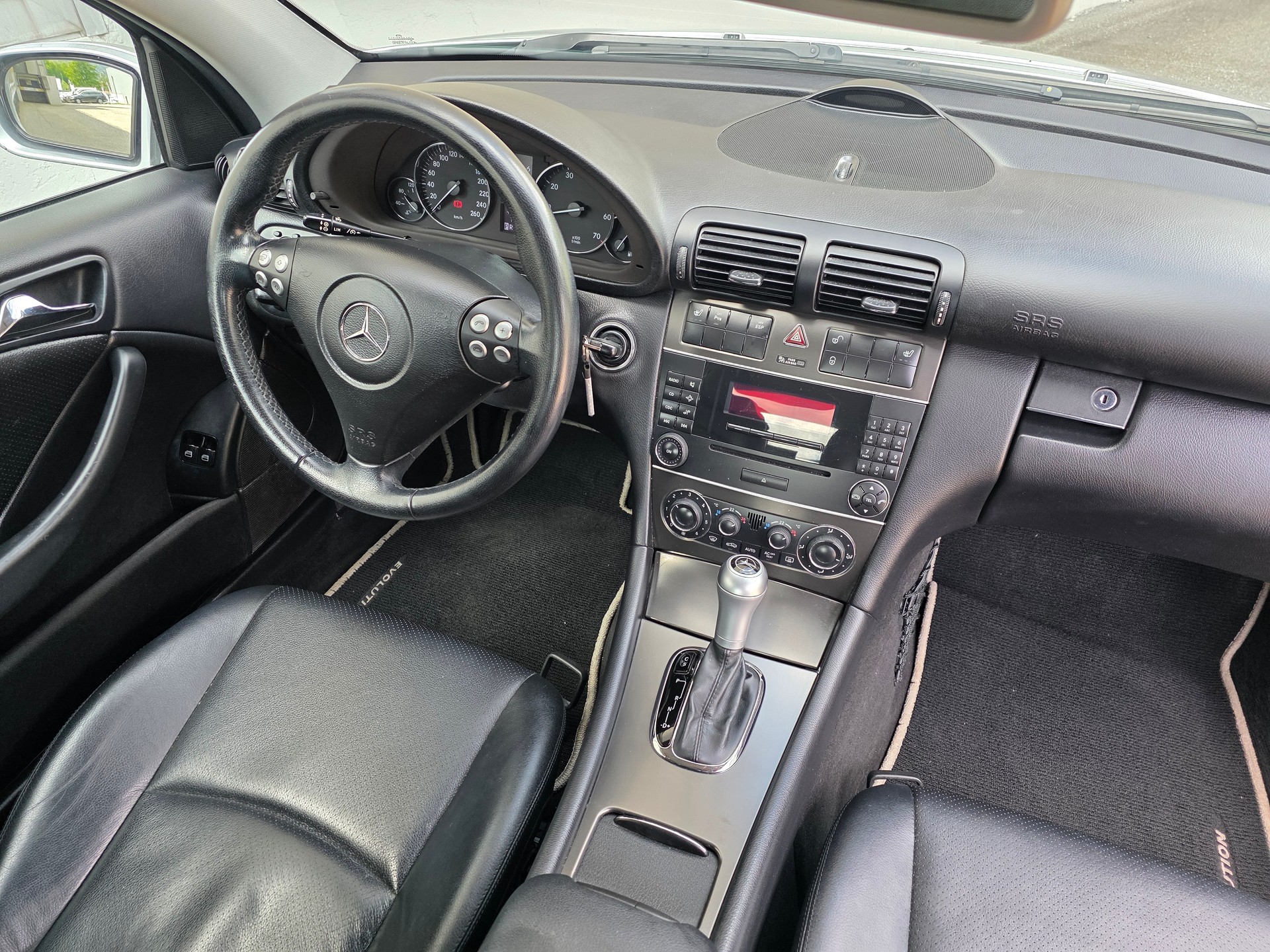 MERCEDES-BENZ C 230 Kompressor-image-23
