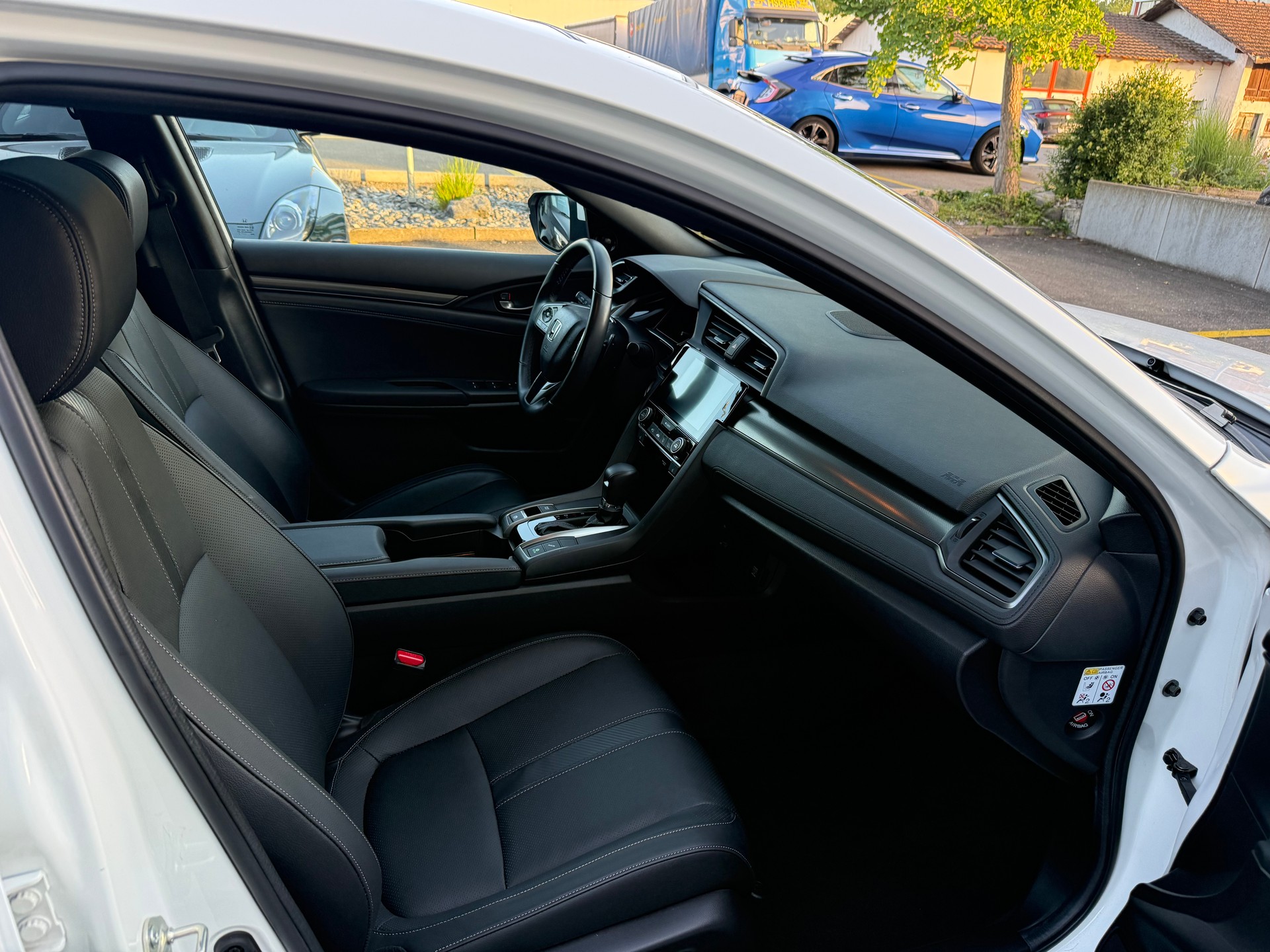 HONDA Civic 1.5 VTEC Prestige CVT-image-7
