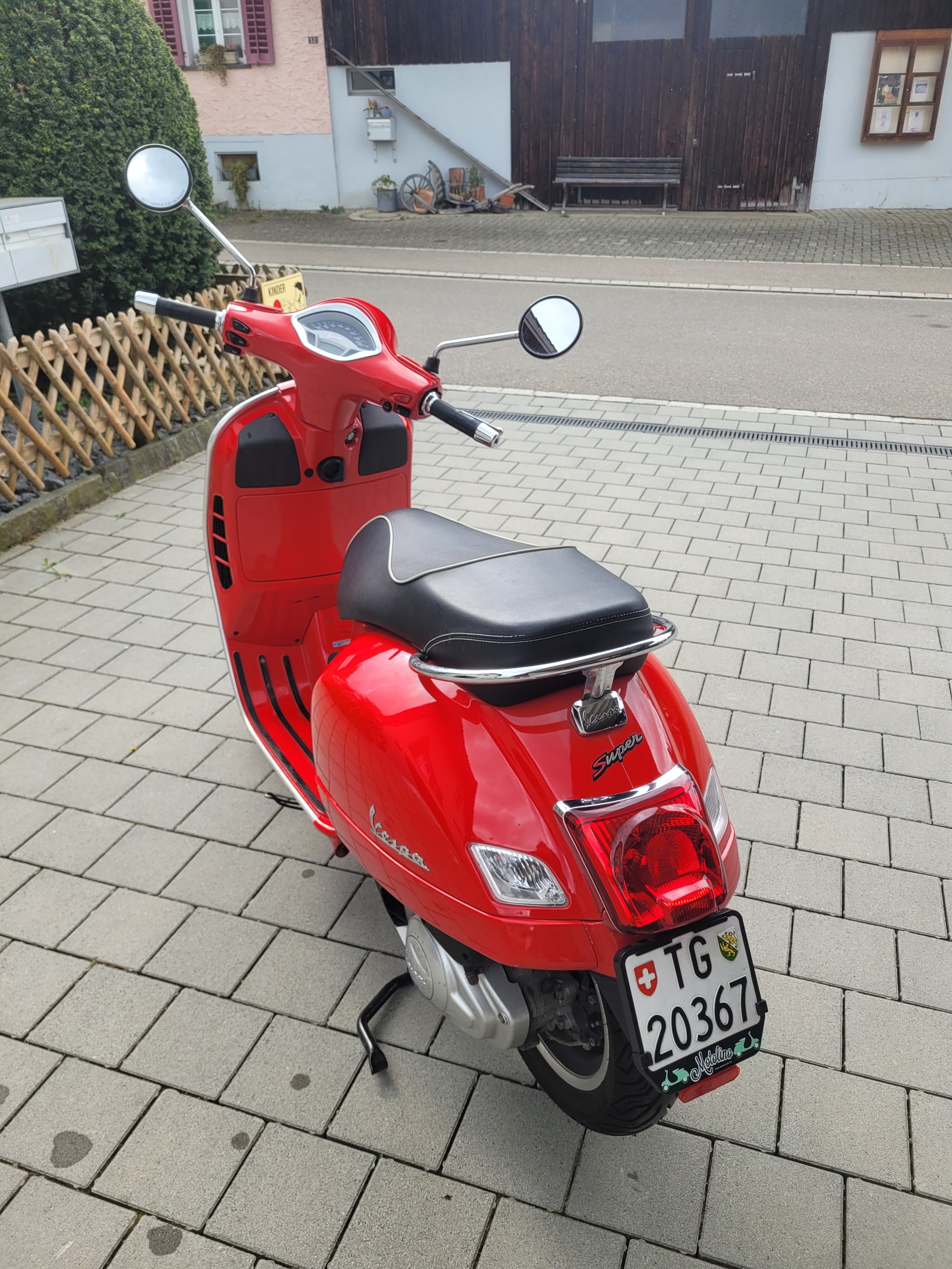 PIAGGIO Vespa GTS Super 125 i.e. ABS-image-2