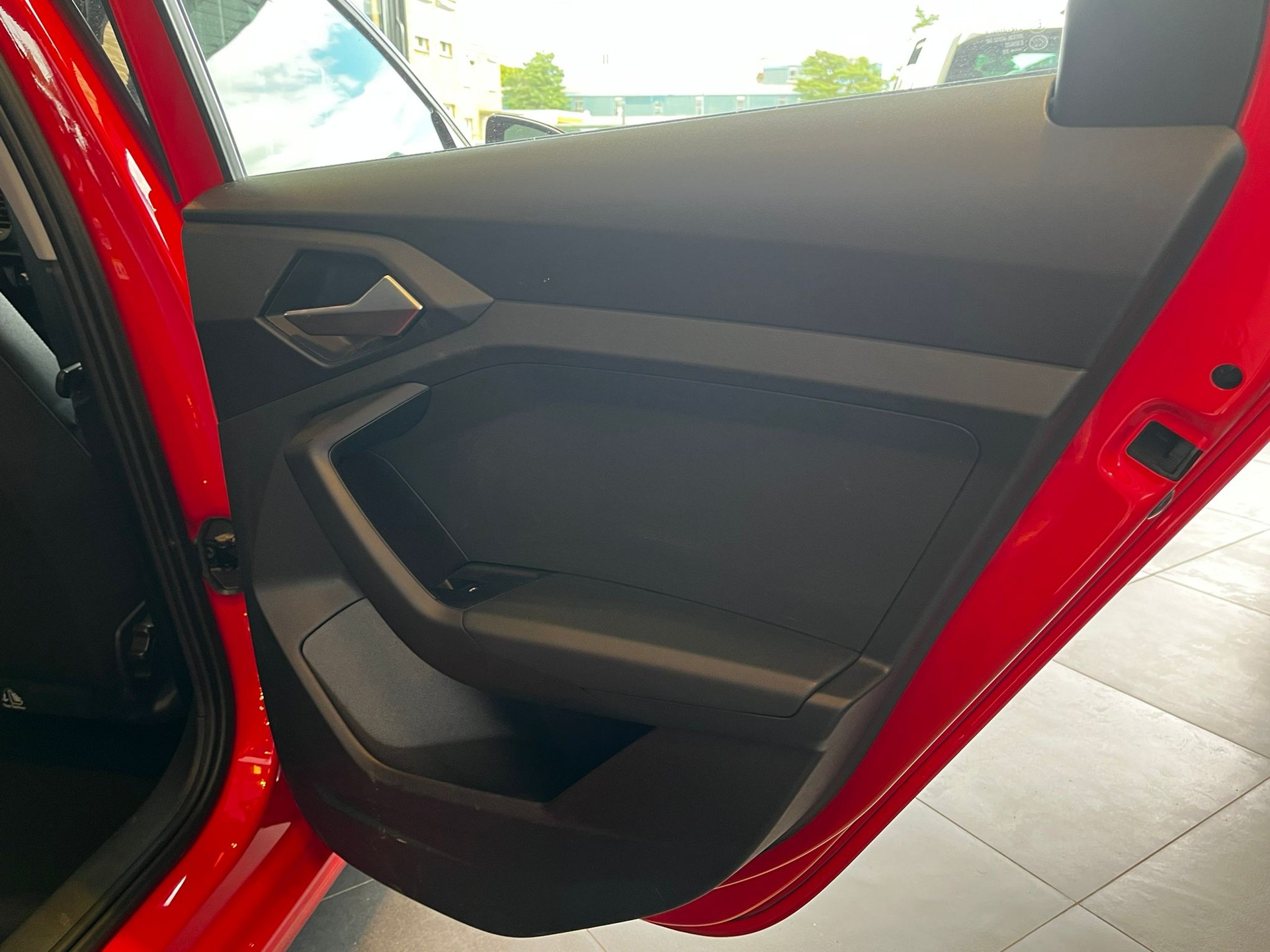 AUDI A1 30 TFSI advanced-image-19