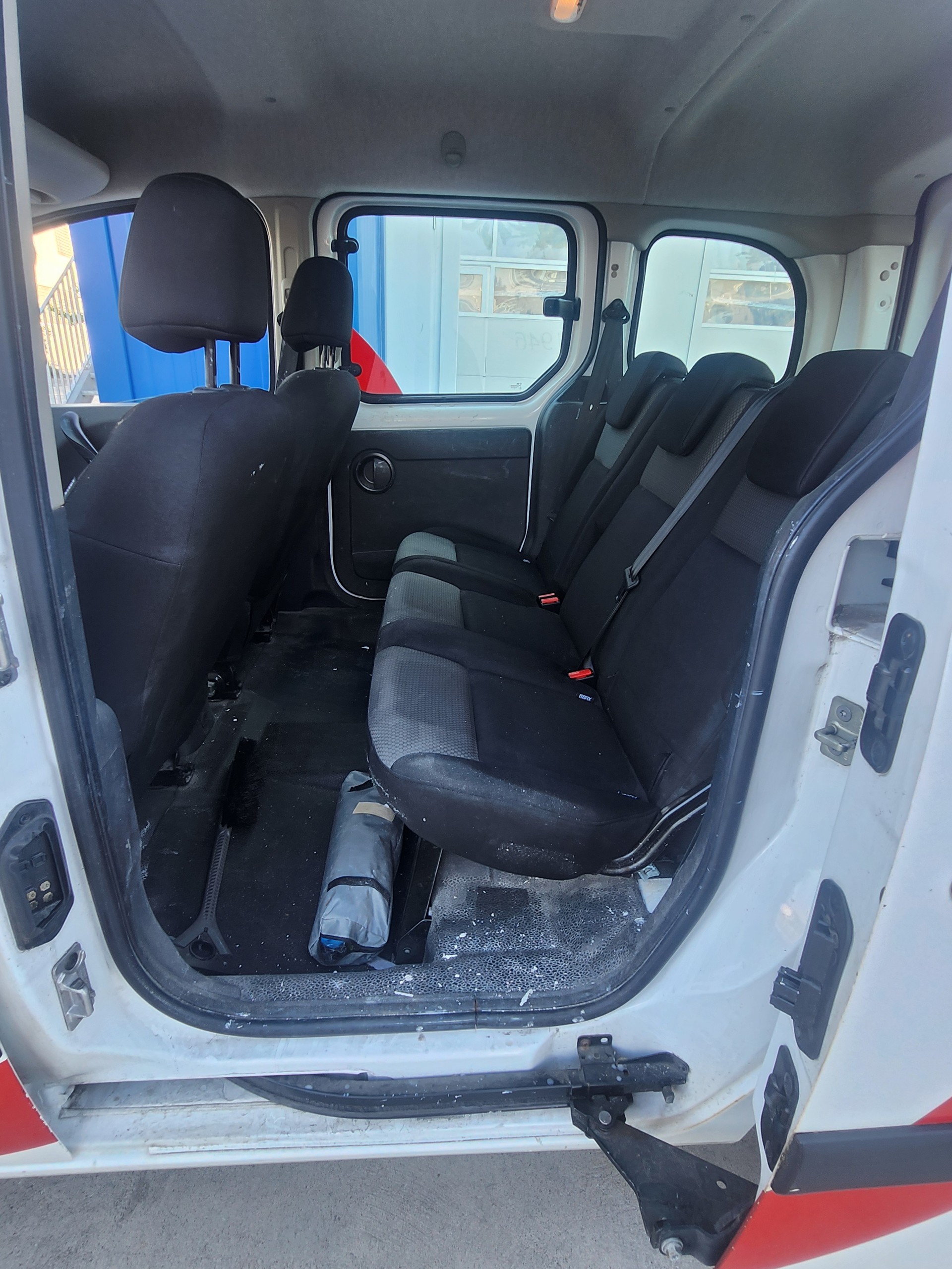 RENAULT Kangoo 1.2 16V Turbo Life-image-13