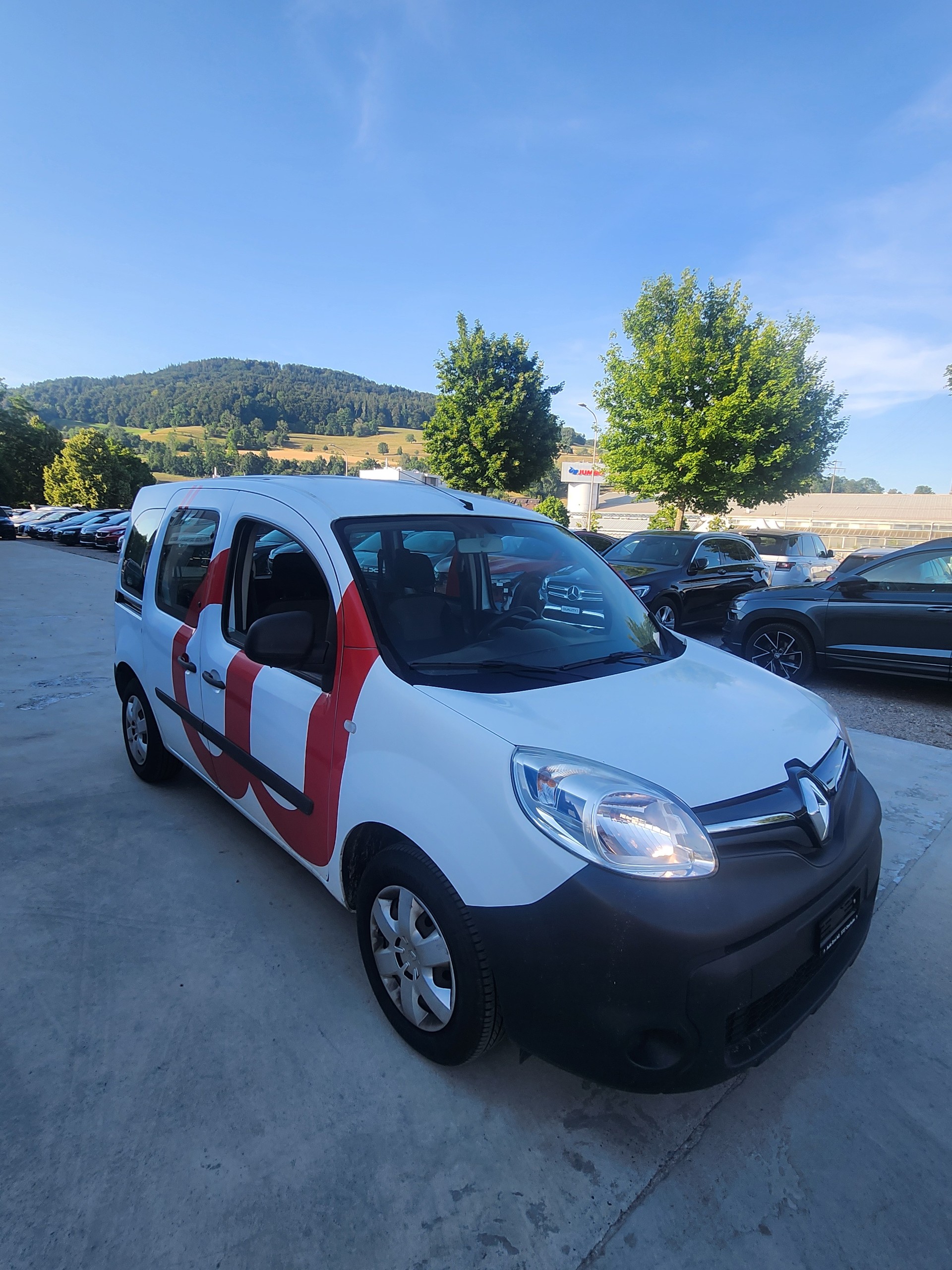 RENAULT Kangoo 1.2 16V Turbo Life-image-1