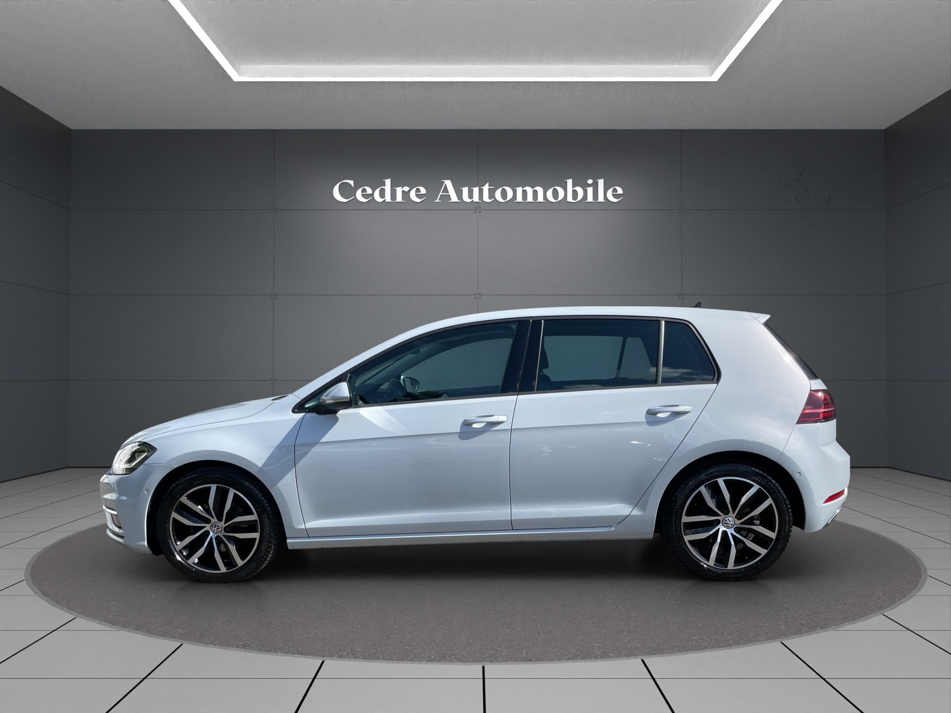 VW Golf 1.4 TSI Highline DSG-showroom-element-3