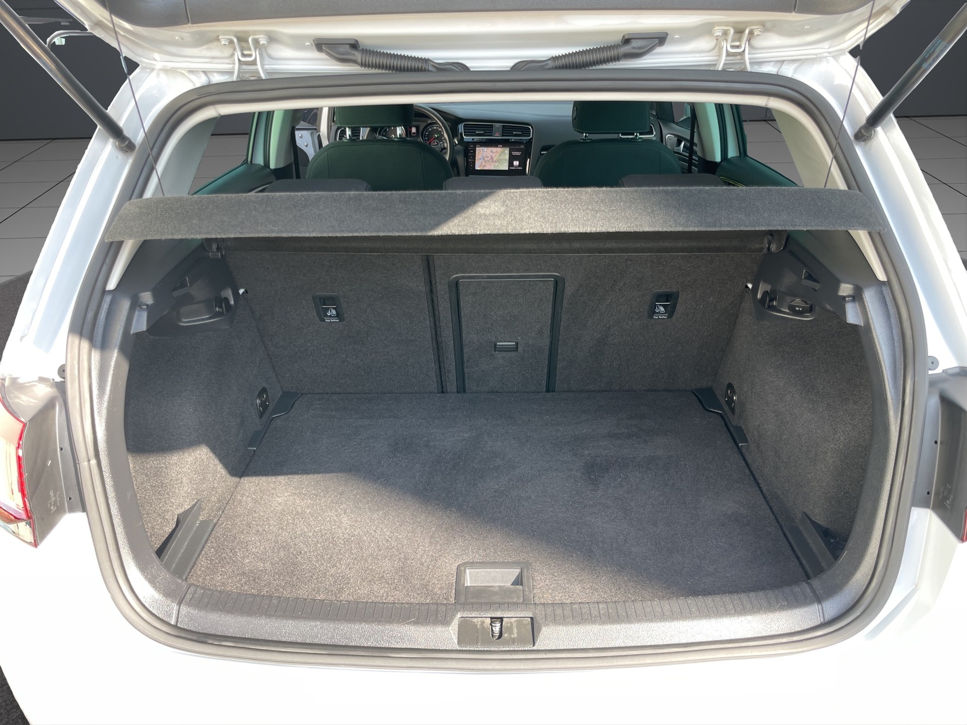 VW Golf 1.4 TSI Highline DSG-image-13