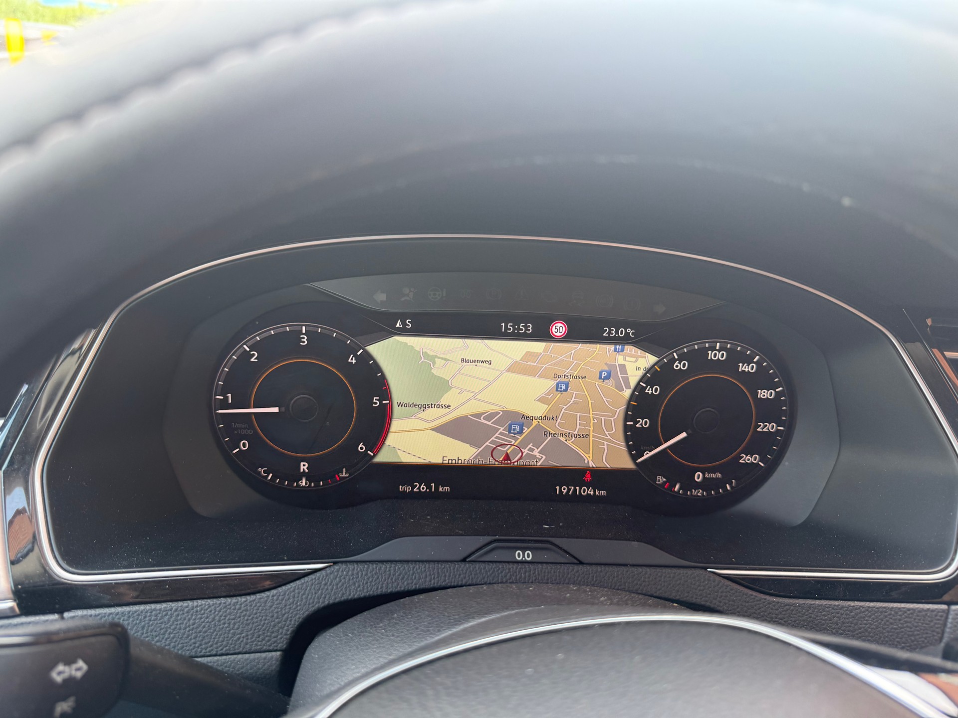 VW Passat Variant 2.0 TDI BMT Highline DSG 4Motion-image-14