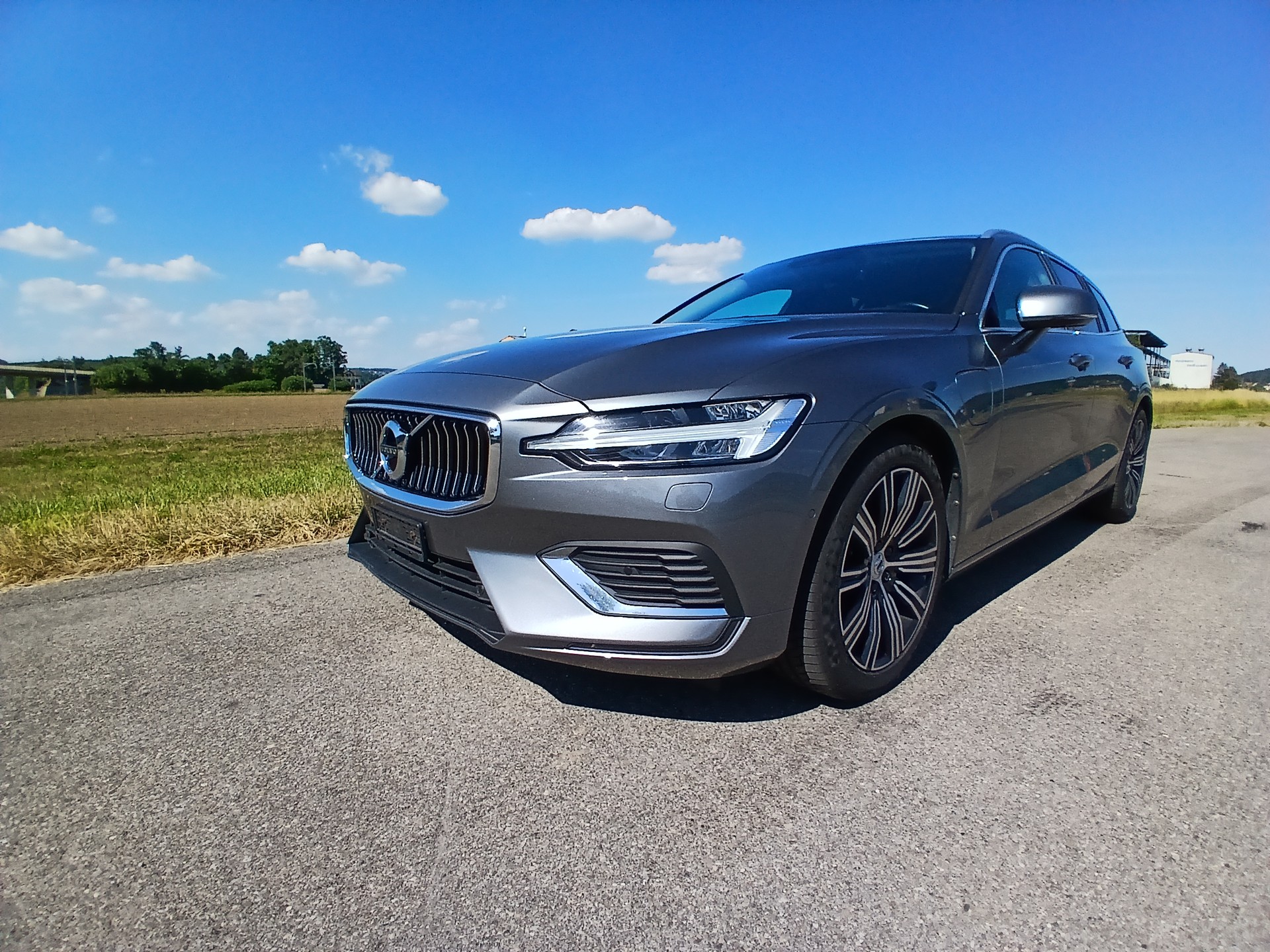 VOLVO V60 T6 eAWD Twin Engine Inscription Geartronic