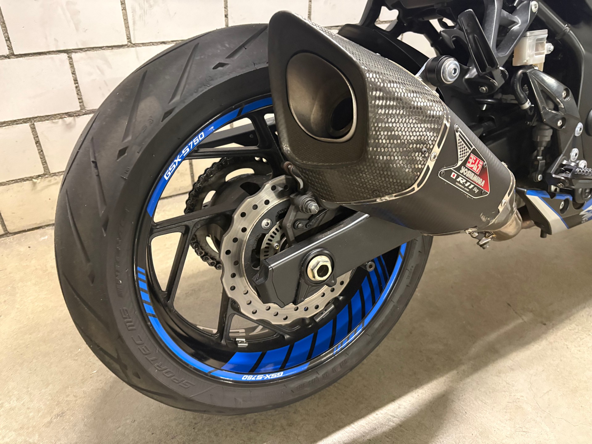 SUZUKI GSX-S 750 EVO 3 (35kW)-image-10