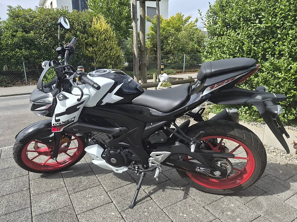 SUZUKI GSX-S 125-image-0