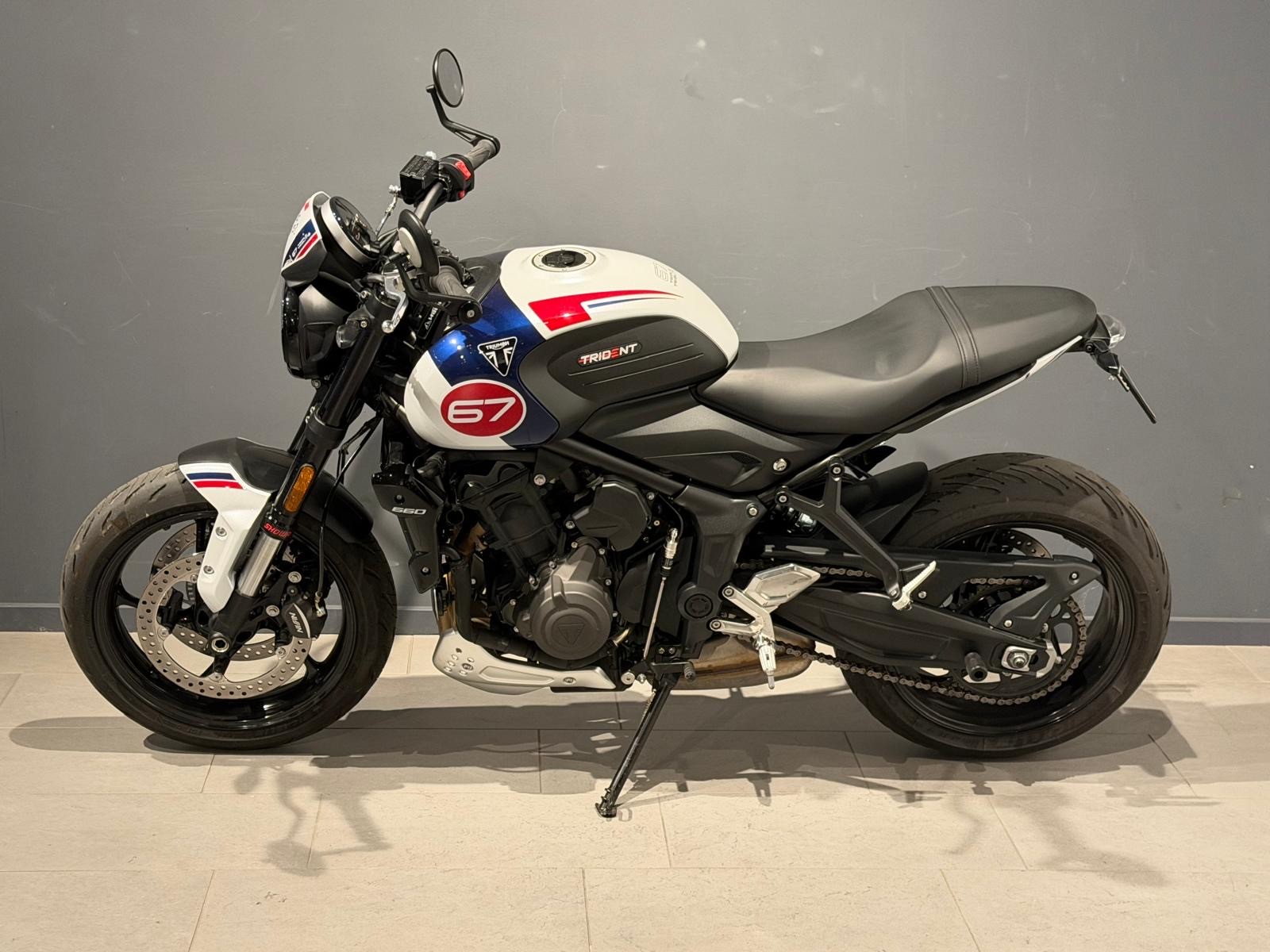 TRIUMPH Trident 660-image-3