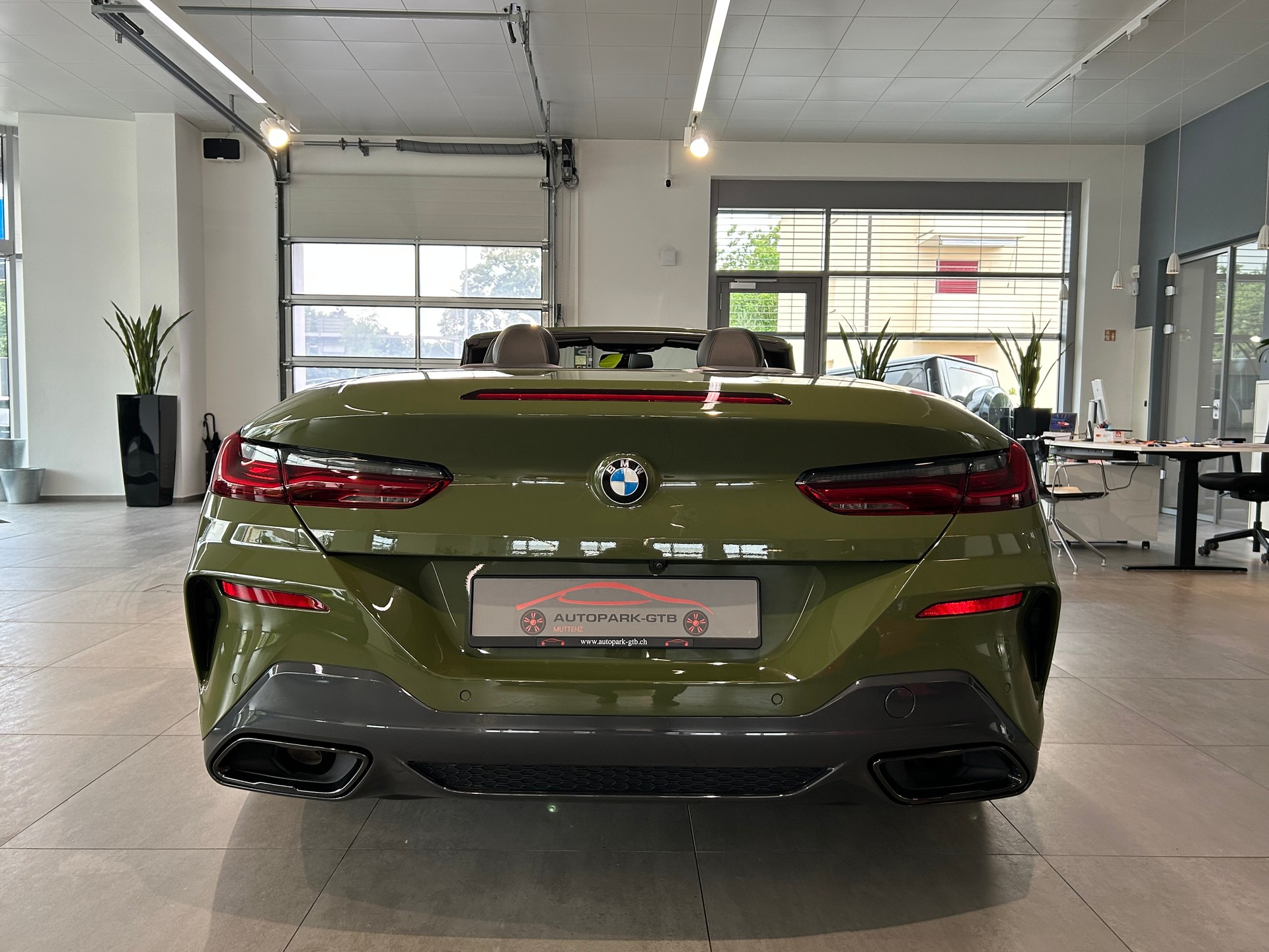 BMW 840i xDrive M Sport Pro Steptronic-image-9