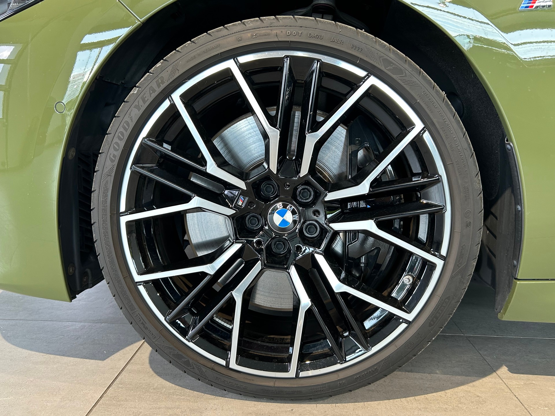 BMW 840i xDrive M Sport Pro Steptronic-image-10