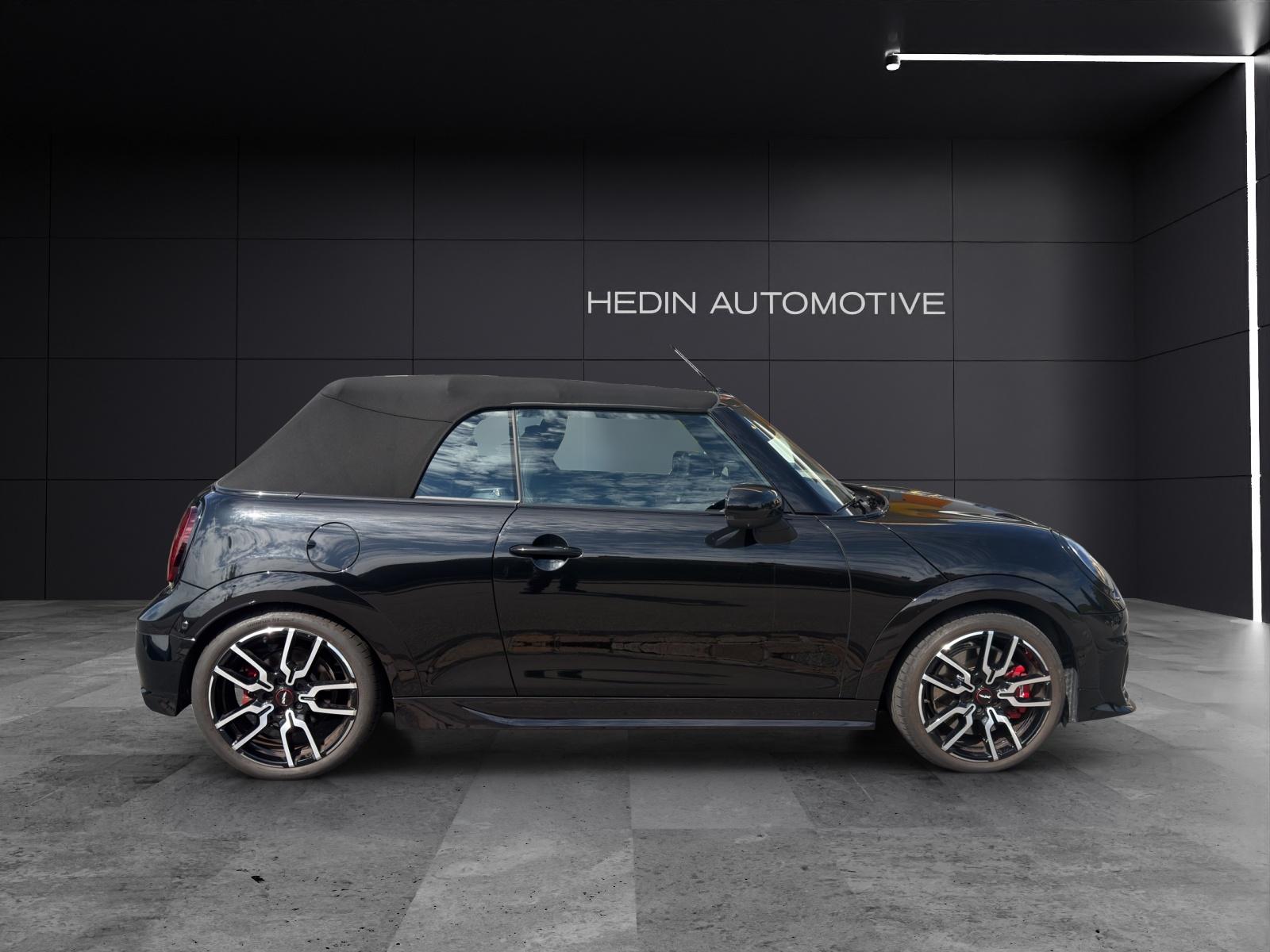 MINI Cabrio F67 2.0i John Cooper Works-image-16
