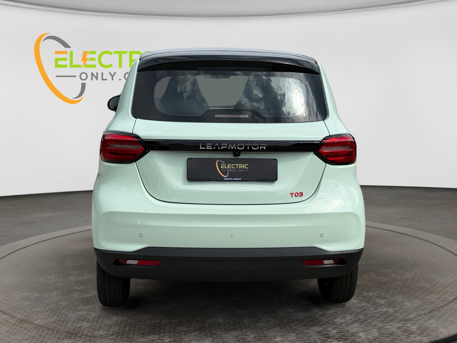 LEAPMOTOR T03 37kWh-showroom-element-3