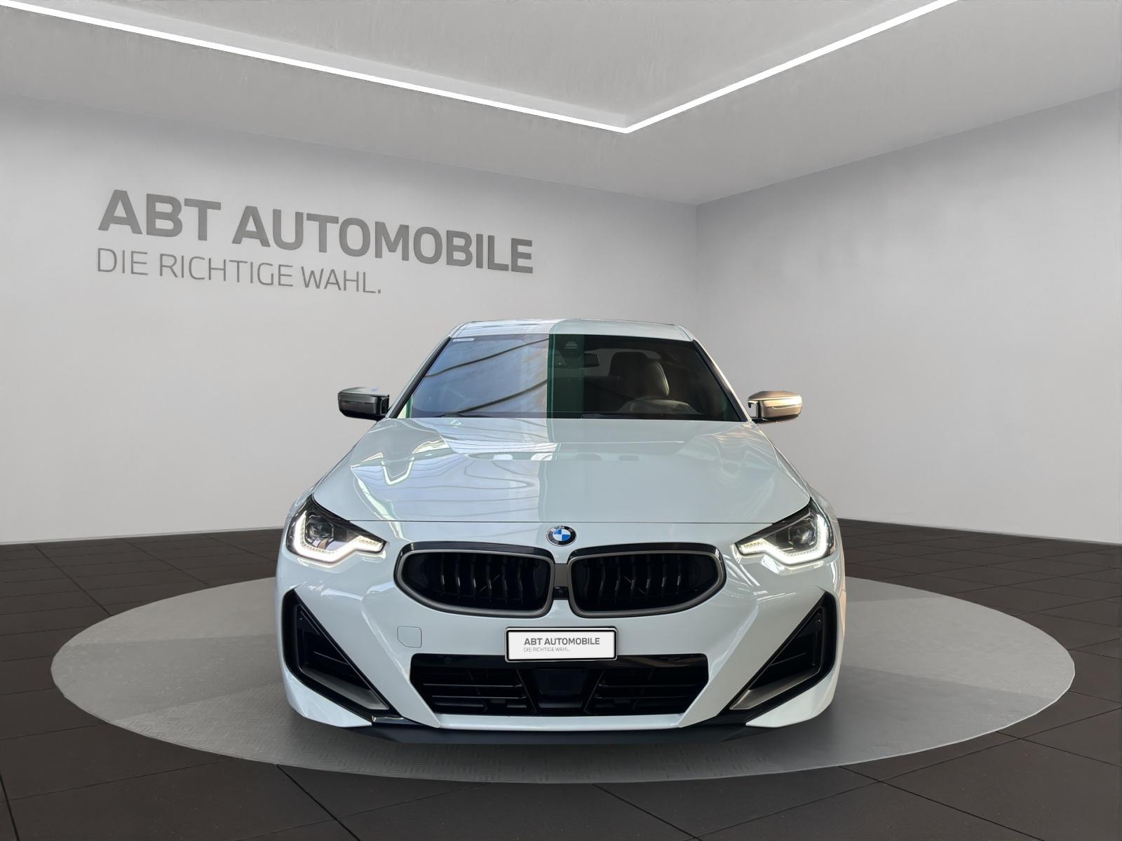 BMW M240i xDrive Coupé-showroom-element-1