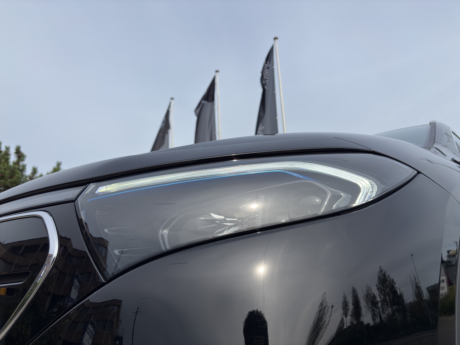 MERCEDES-BENZ EQA 300 4Matic-image-15