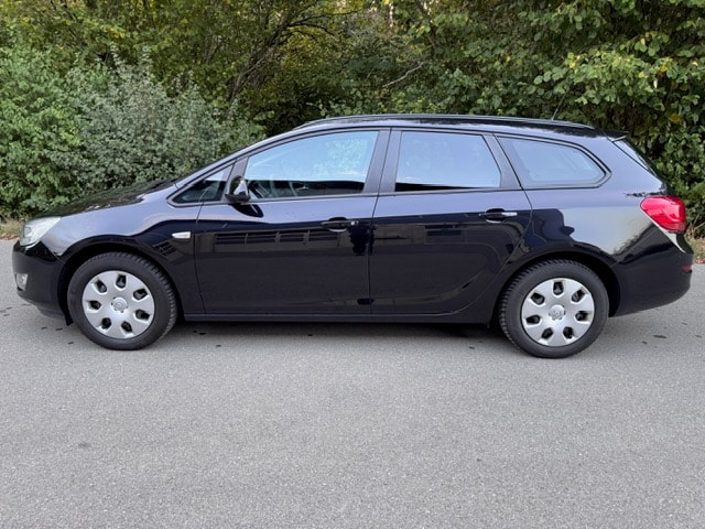 OPEL Astra SportsTourer 1.4i 16V Turbo Enjoy-image-2