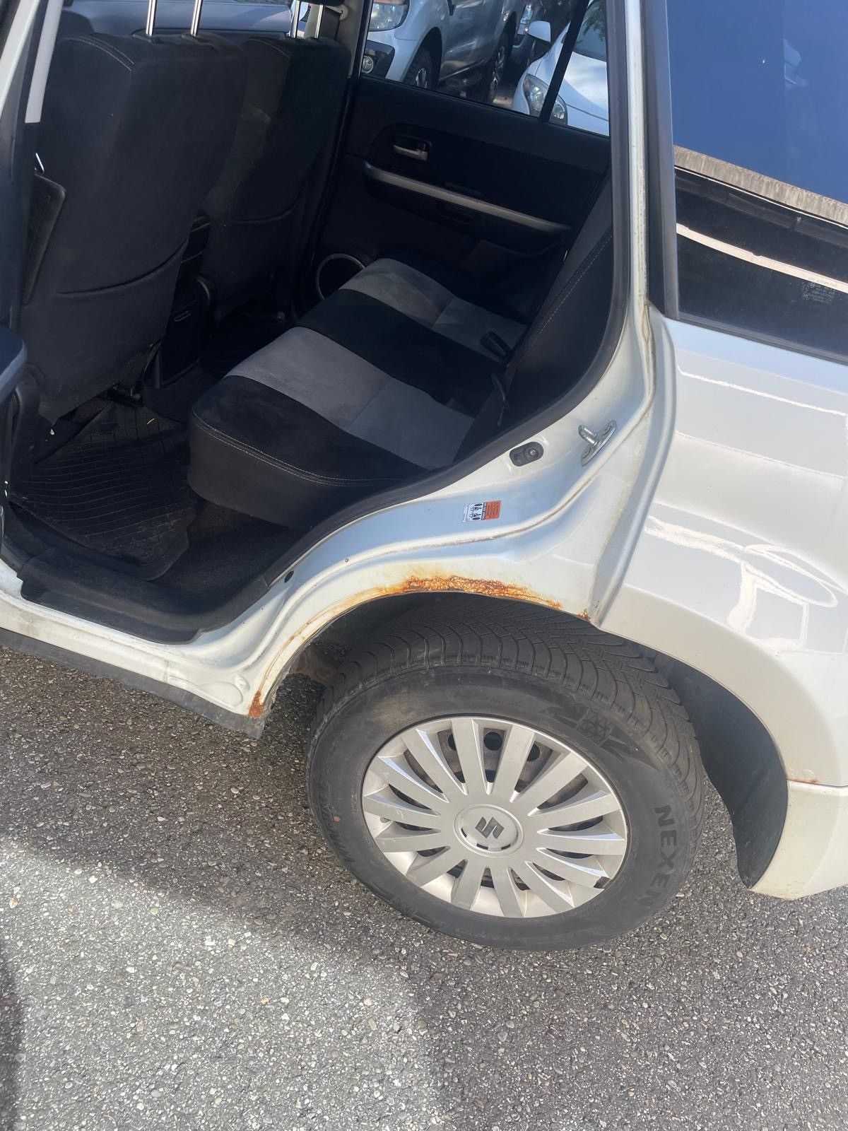 SUZUKI GRAND VITARA-image-9