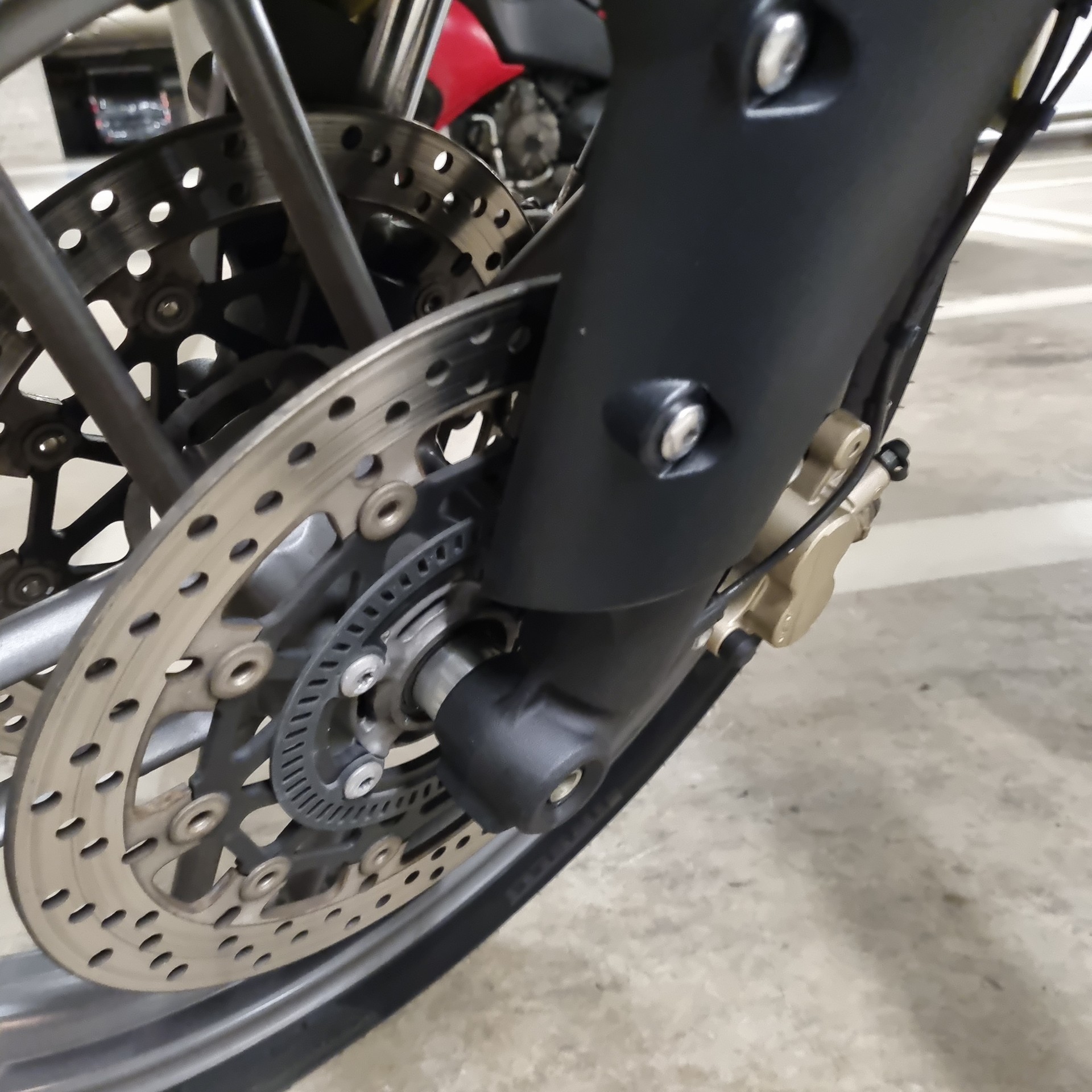 TRIUMPH Tiger 800 ABS-image-4