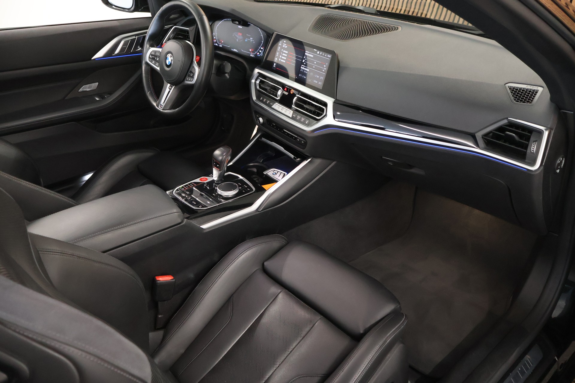 BMW M4 Cabrio Competition M xDrive-image-15