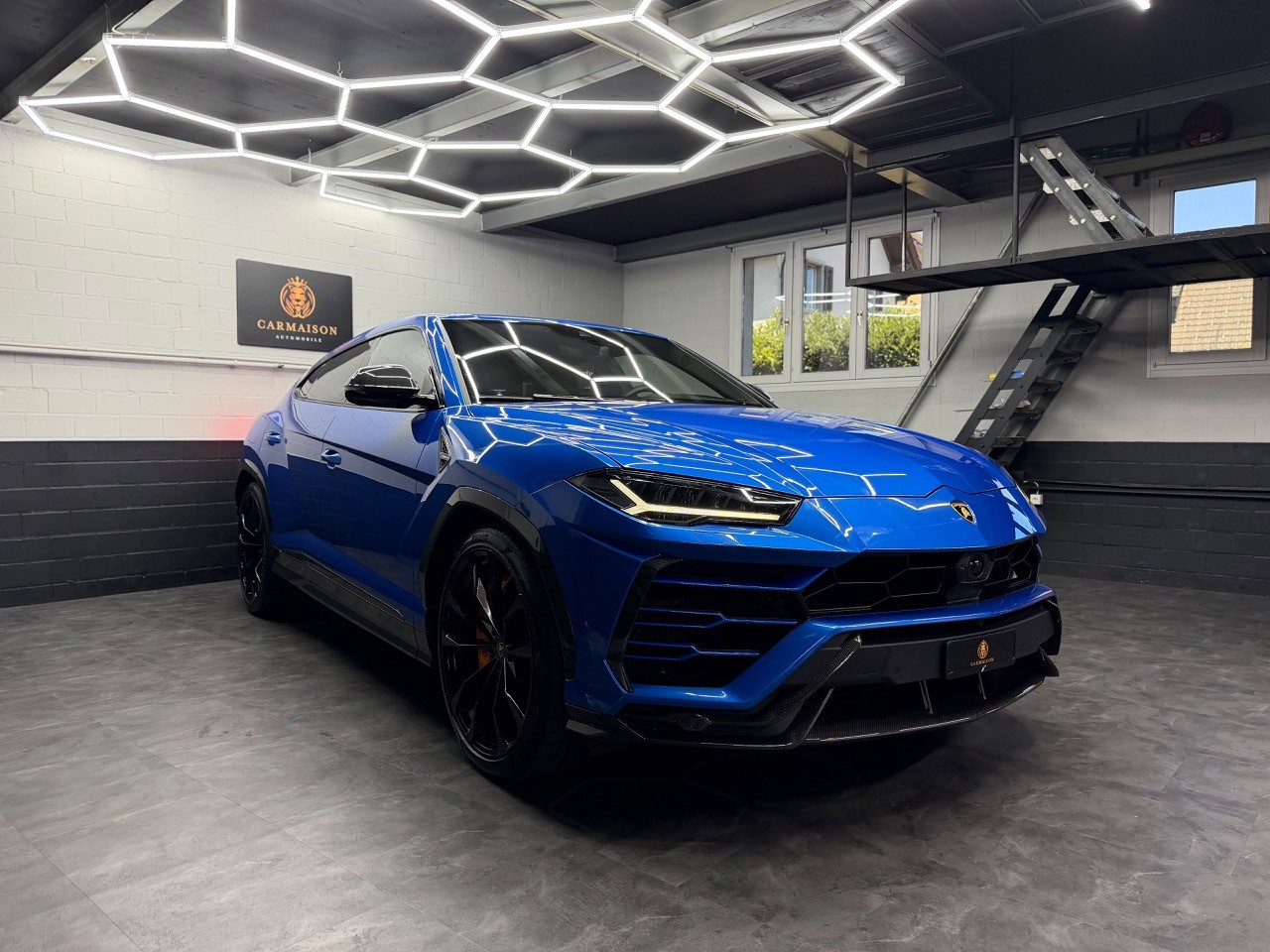 LAMBORGHINI Urus E-Gear | Akrapovic | Full Carbon | Panorama Dach | Lambo Garantie