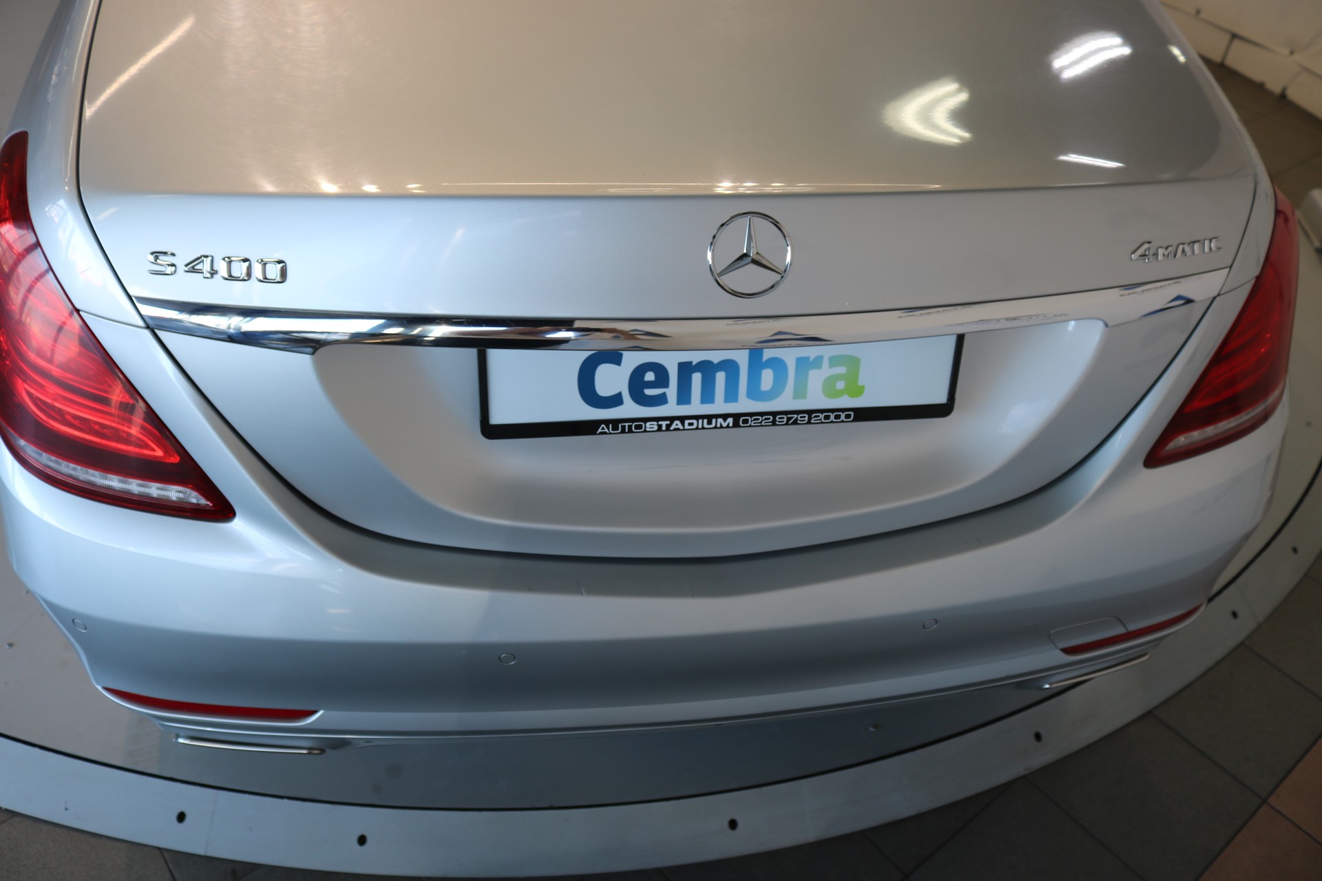 MERCEDES-BENZ S 400 4Matic L 7G-Tronic-image-19