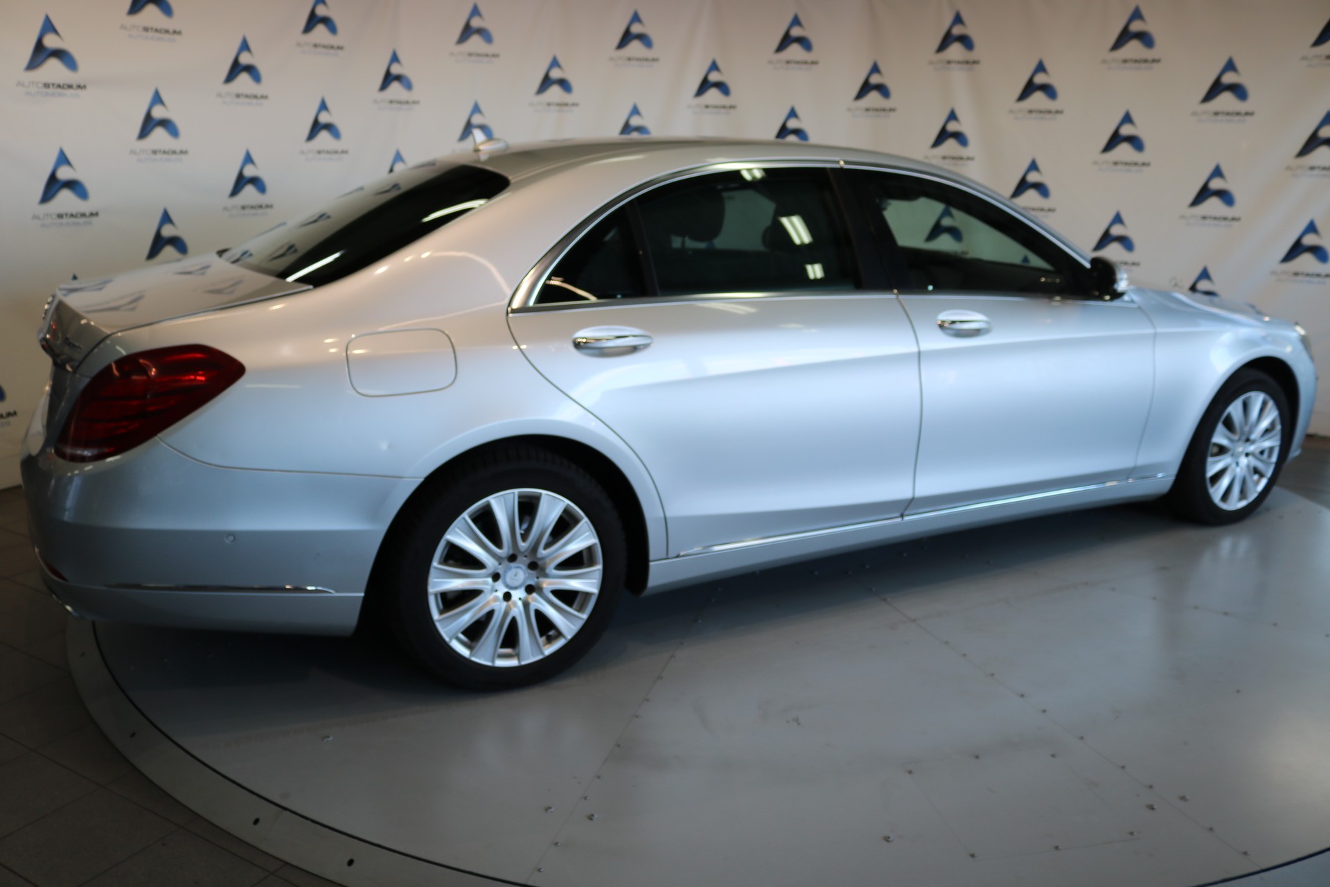 MERCEDES-BENZ S 400 4Matic L 7G-Tronic-image-12