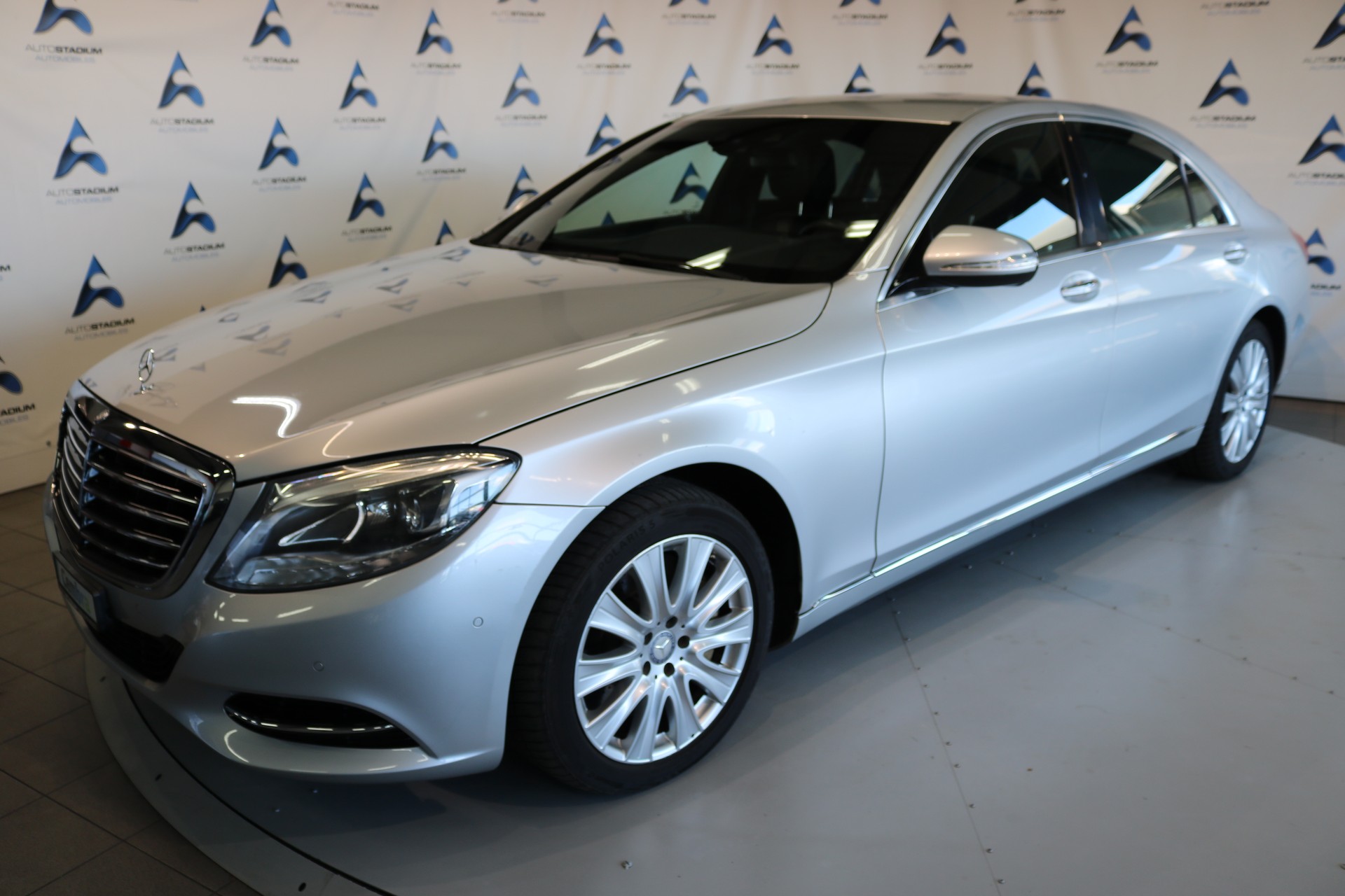 MERCEDES-BENZ S 400 4Matic L 7G-Tronic-showroom-element-3