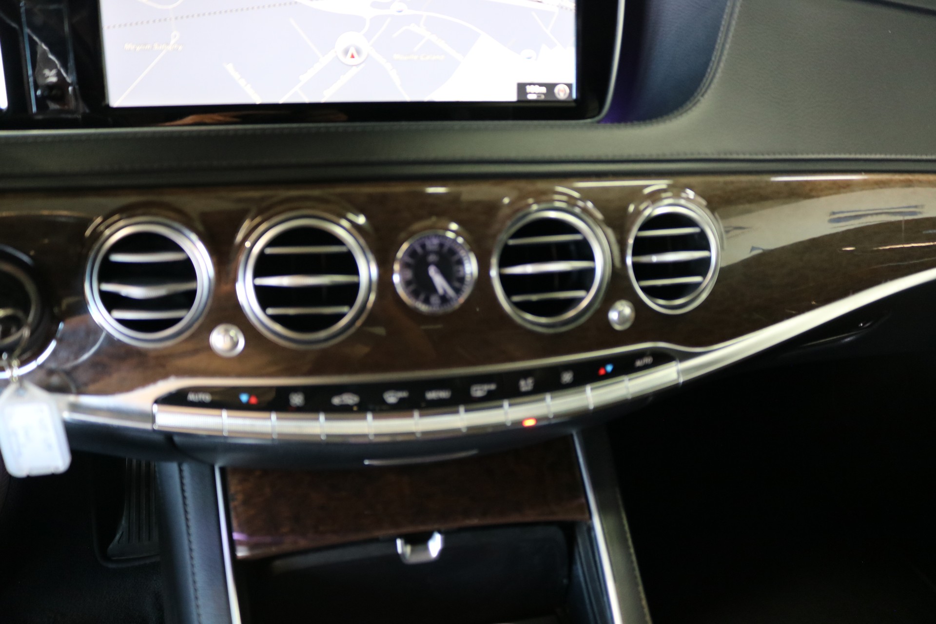 MERCEDES-BENZ S 400 4Matic L 7G-Tronic-image-26