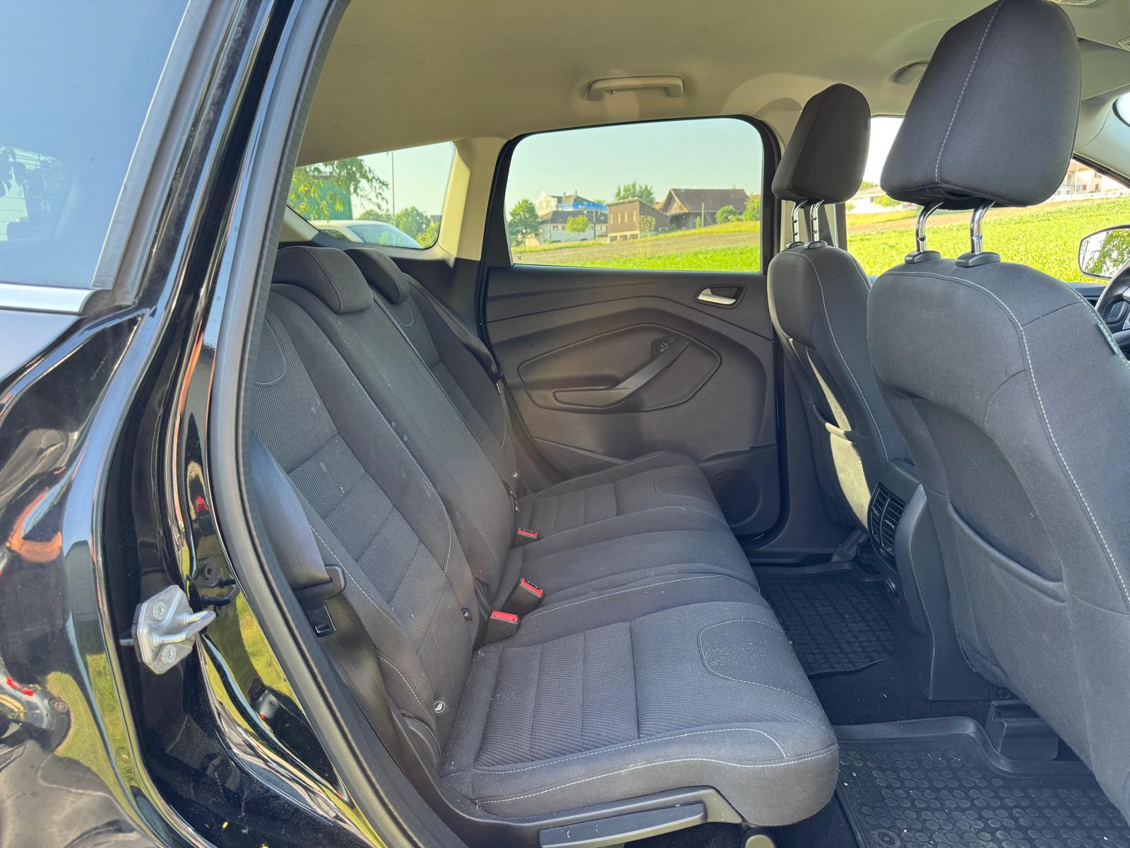 FORD Kuga 2.0 TDCi Carving 4WD-image-15