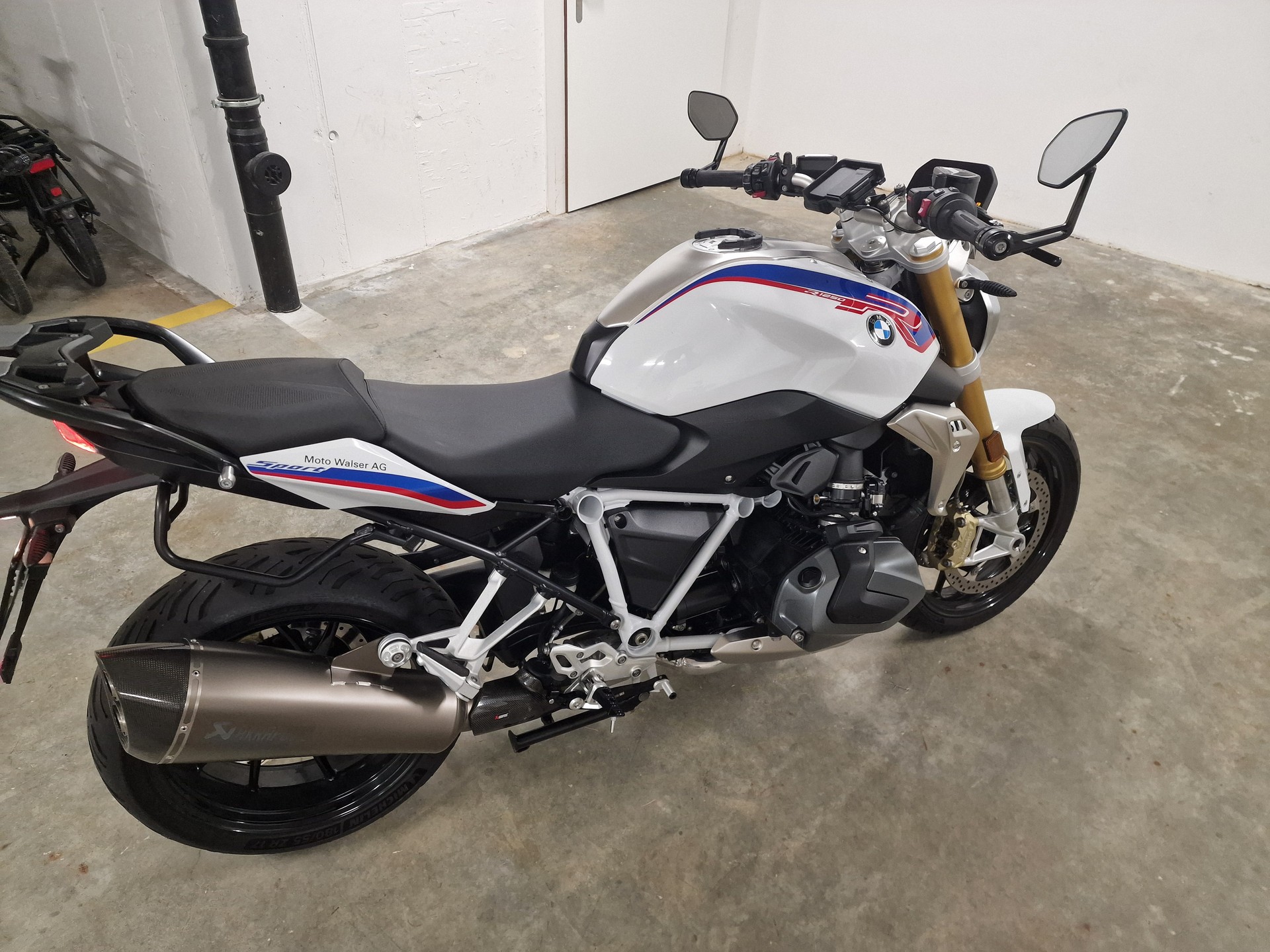 BMW R 1250 R-image-1