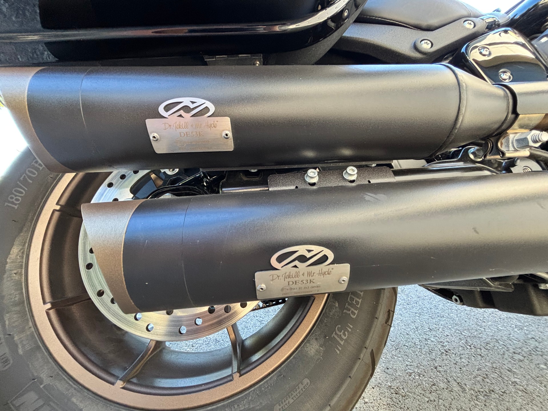 HARLEY-DAVIDSON FXLRST Low Rider ST-image-14