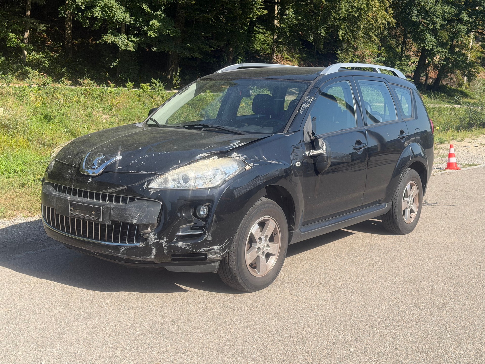 PEUGEOT 4007 2.4 Platinum Edition CVT