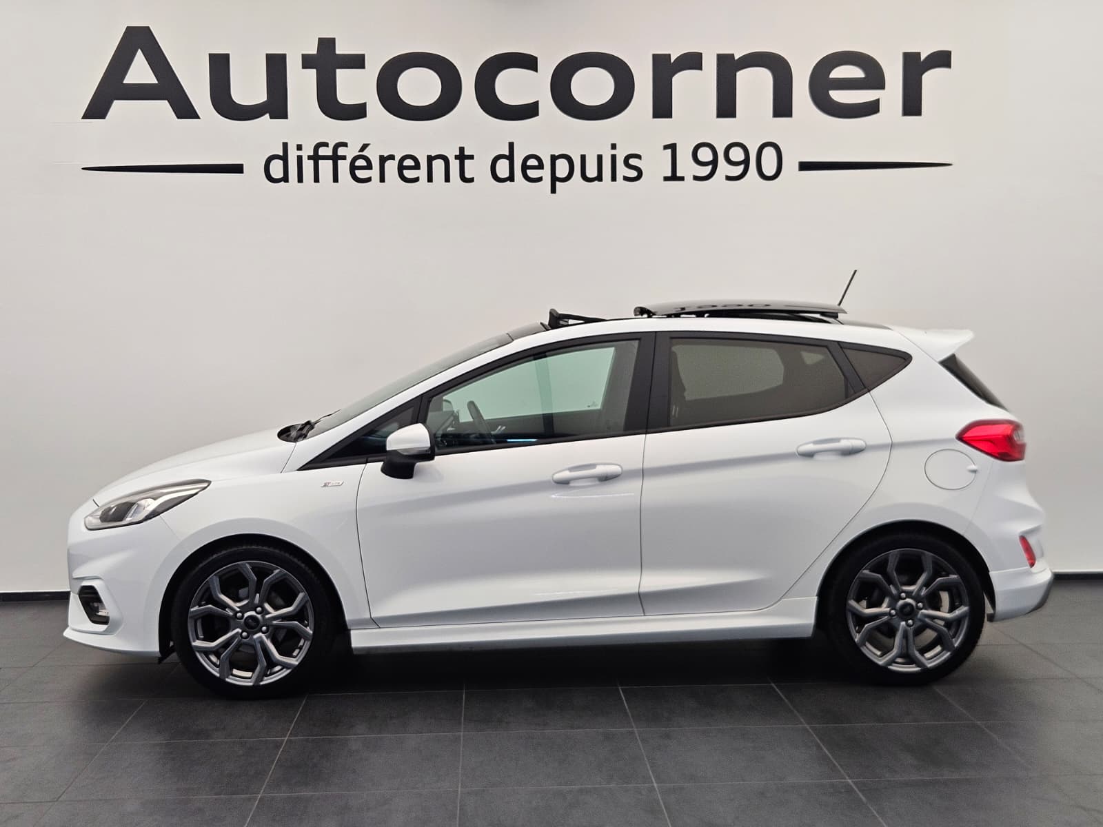 FORD Fiesta 1.0 SCTi ST Line-image-1