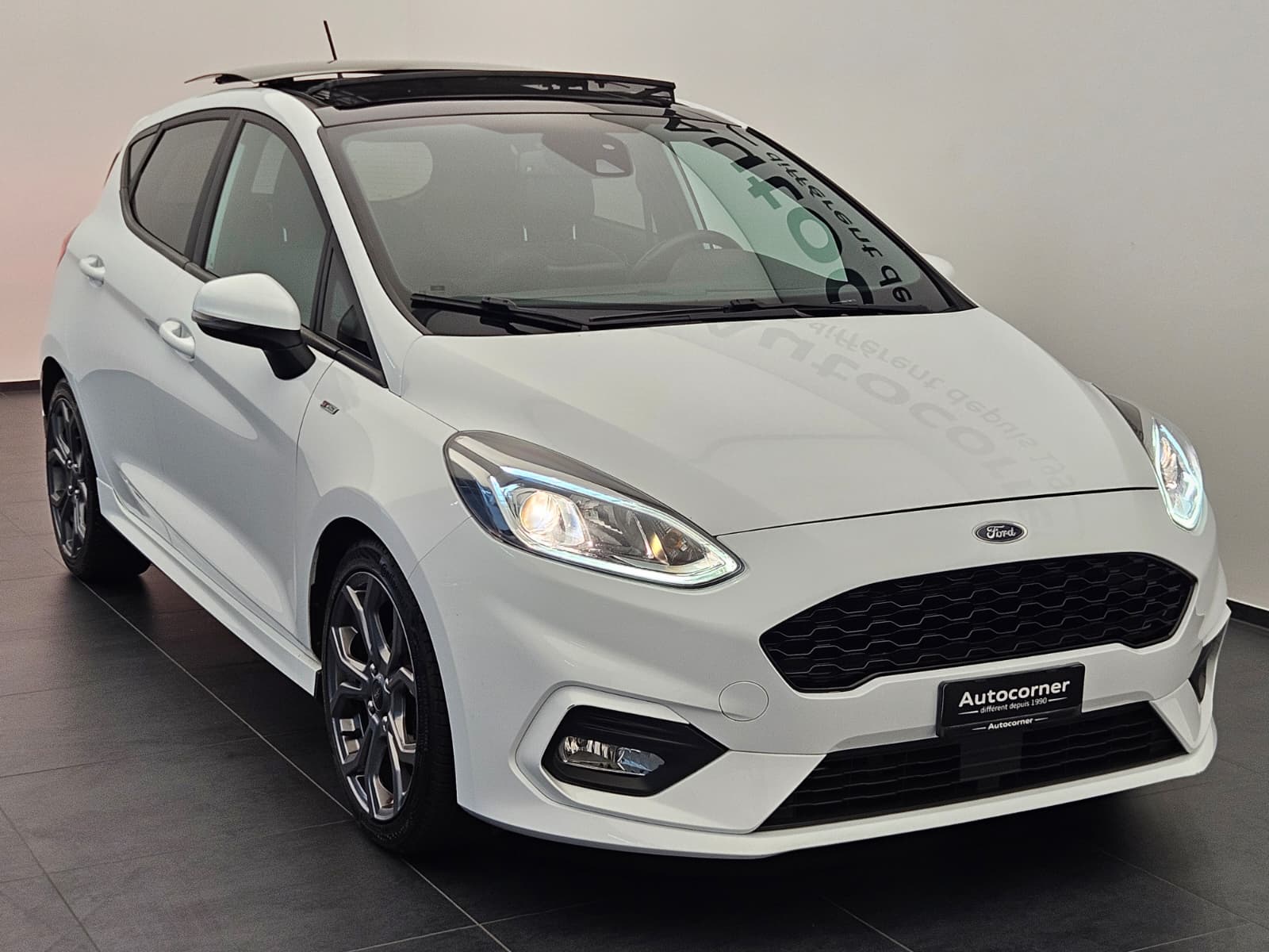 FORD Fiesta 1.0 SCTi ST Line-image-4