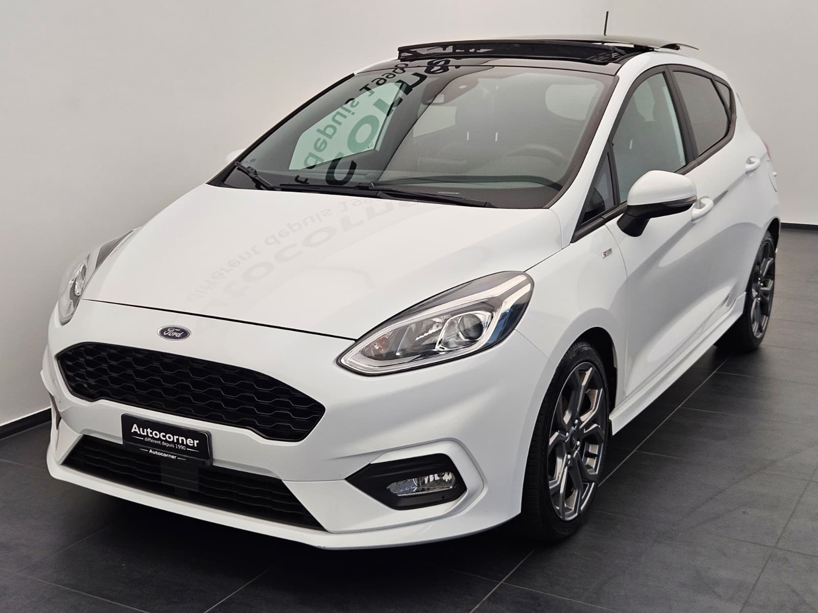 FORD Fiesta 1.0 SCTi ST Line-image-2