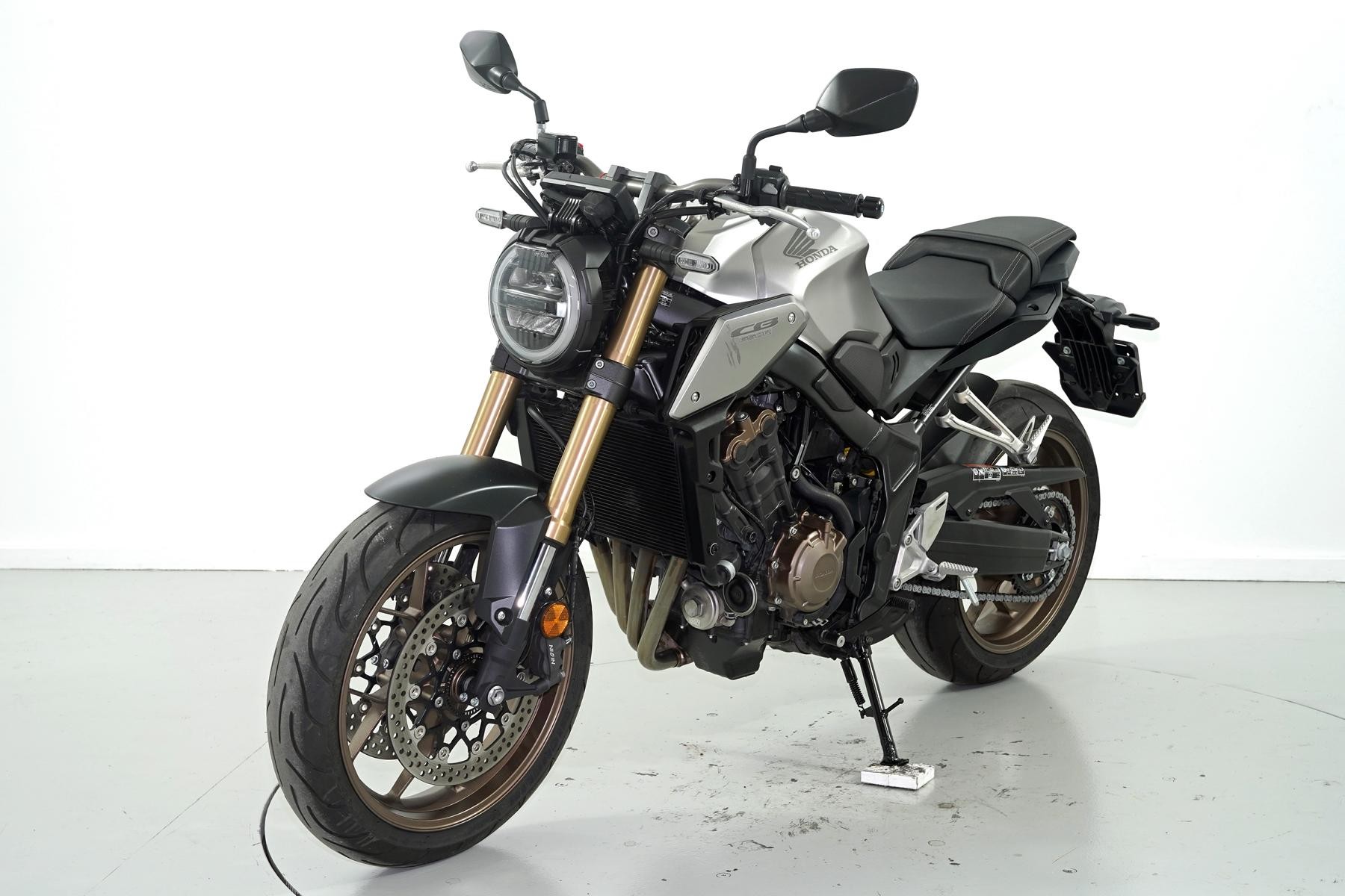 HONDA CB 650 R ABS-image-2